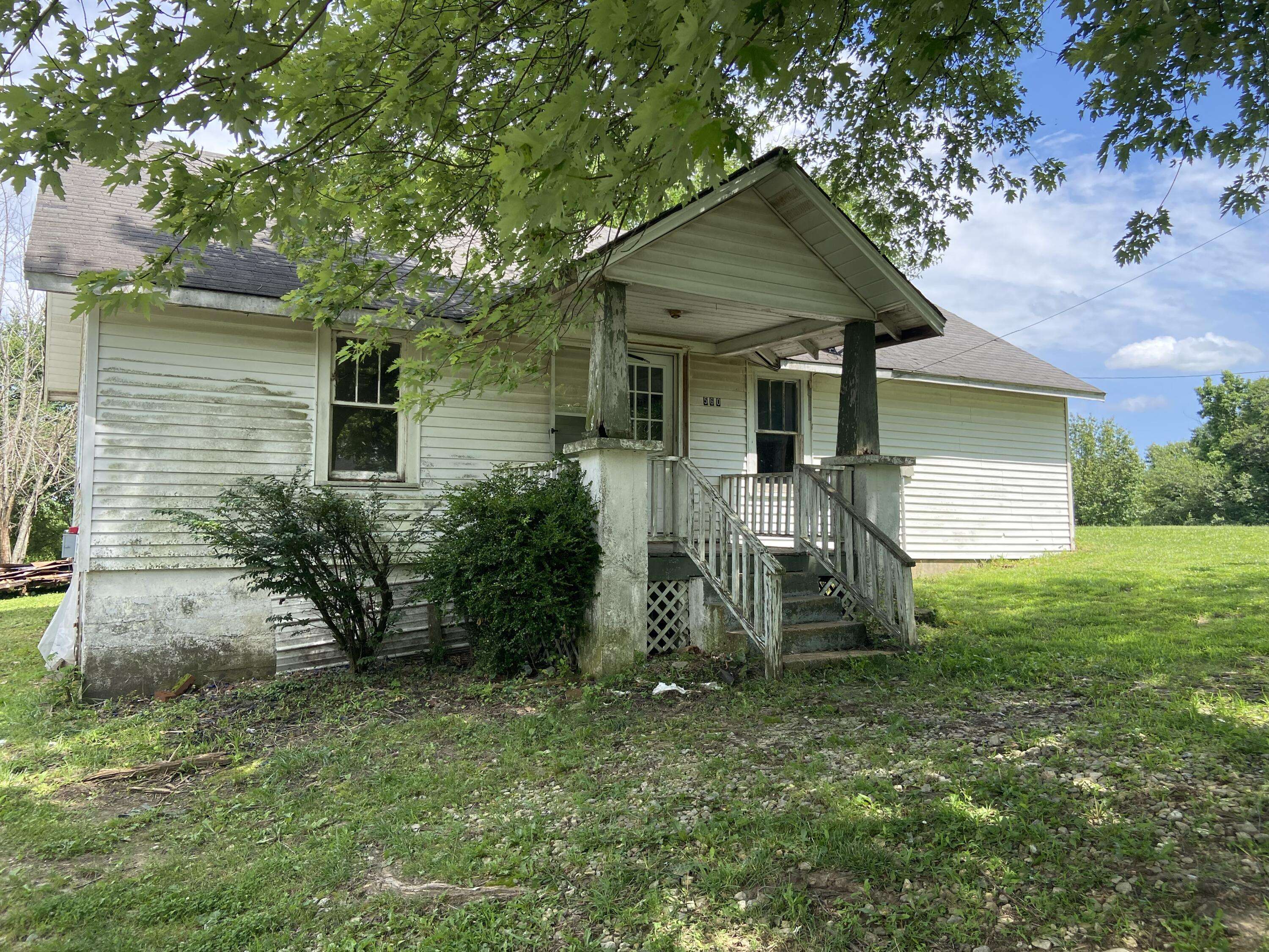 Norwood, MO 65717,560 S Eagle Avenue