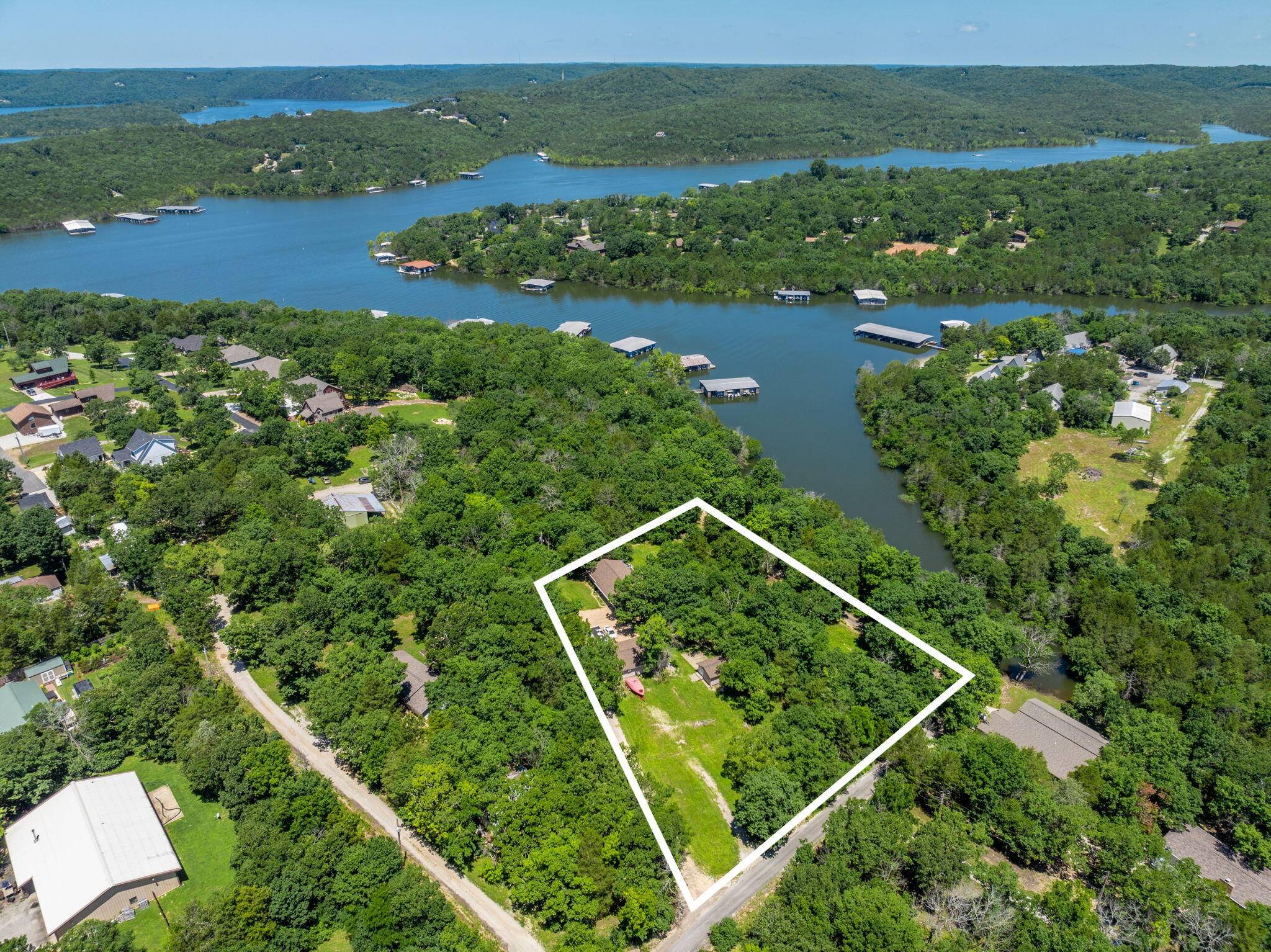 Reeds Spring, MO 65737,122 Peaceful Valley Lane