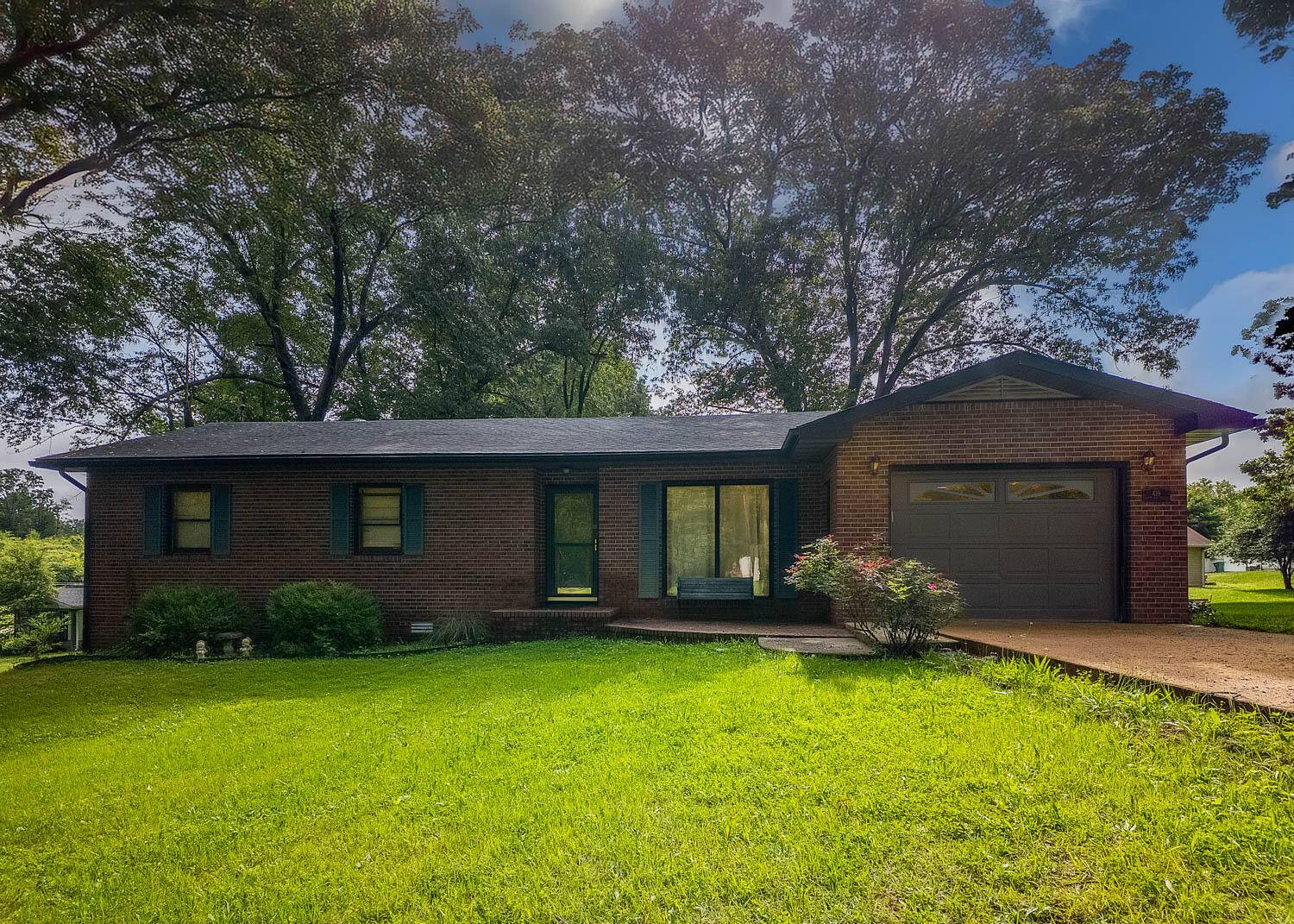 Thayer, MO 65791,619 9th Street
