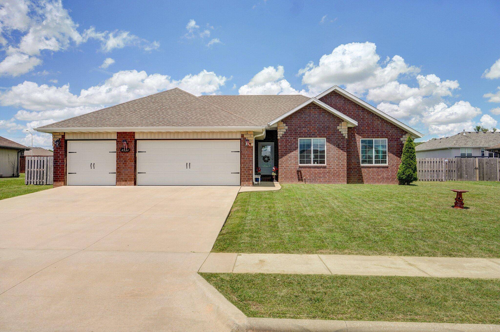 Battlefield, MO 65619,4531 W Somerset Drive