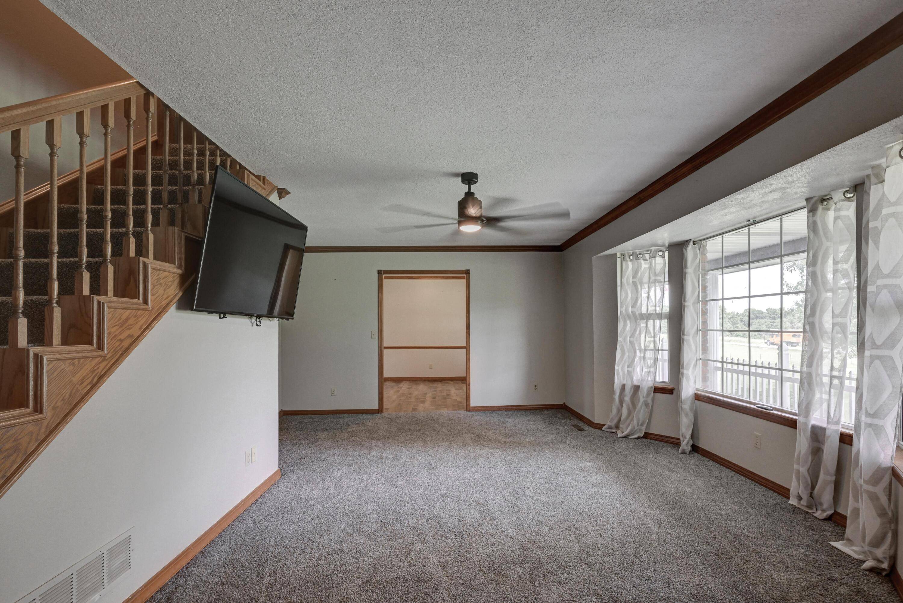 Neosho, MO 64850,17067 Hwy Hh