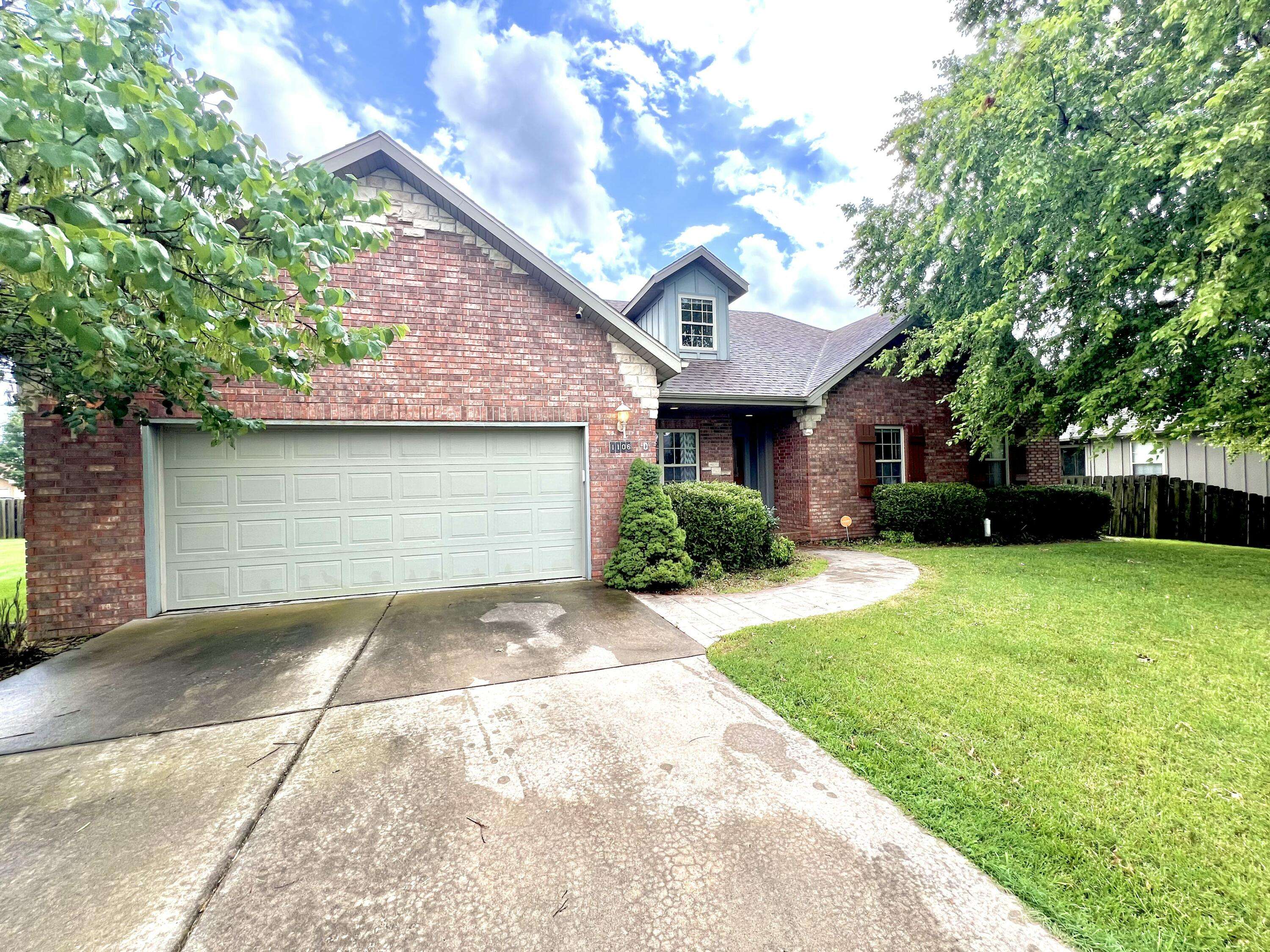 Ozark, MO 65721,1106 E Torrey Pines Drive