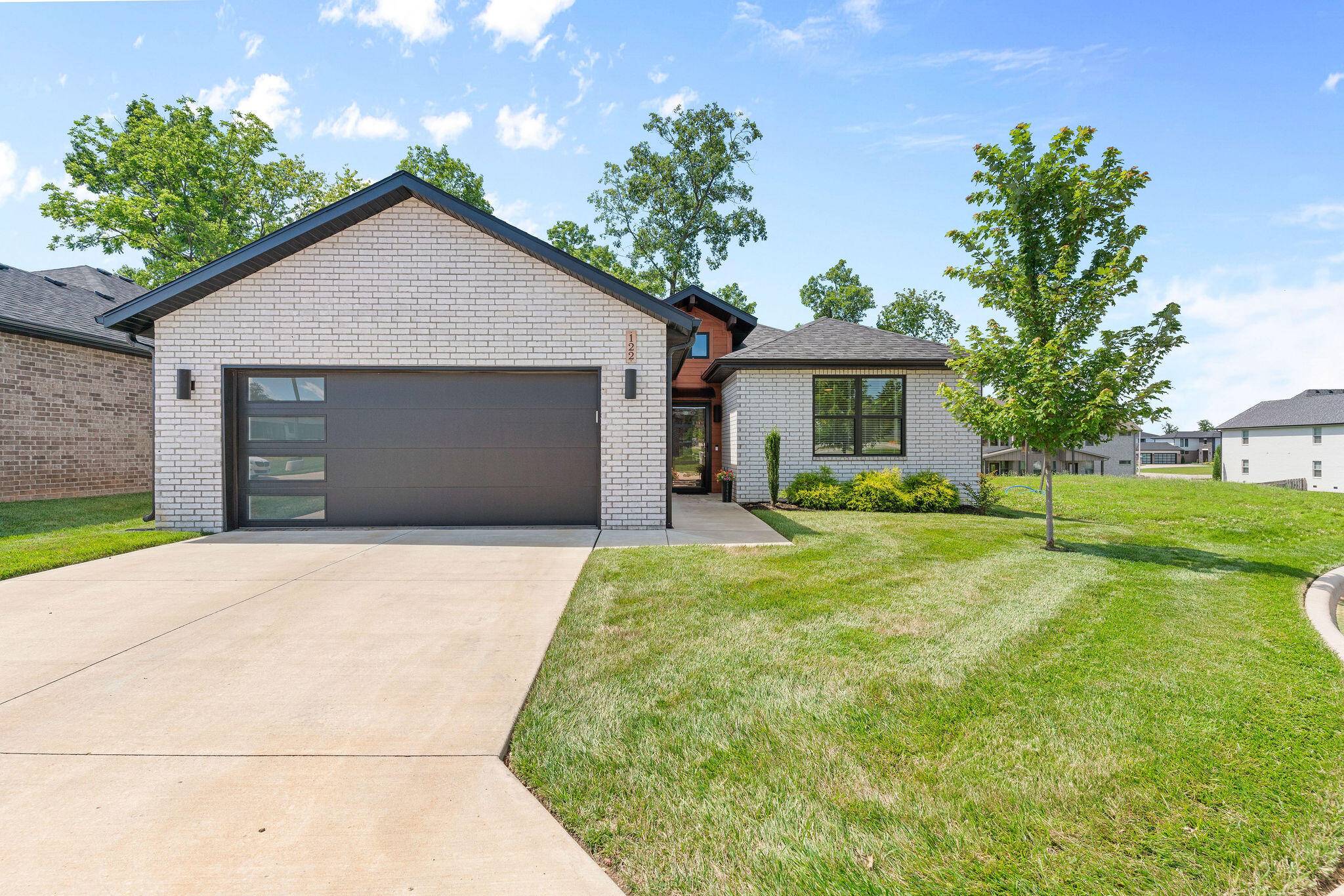 Springfield, MO 65810,5955 S Farm Road 163 #122