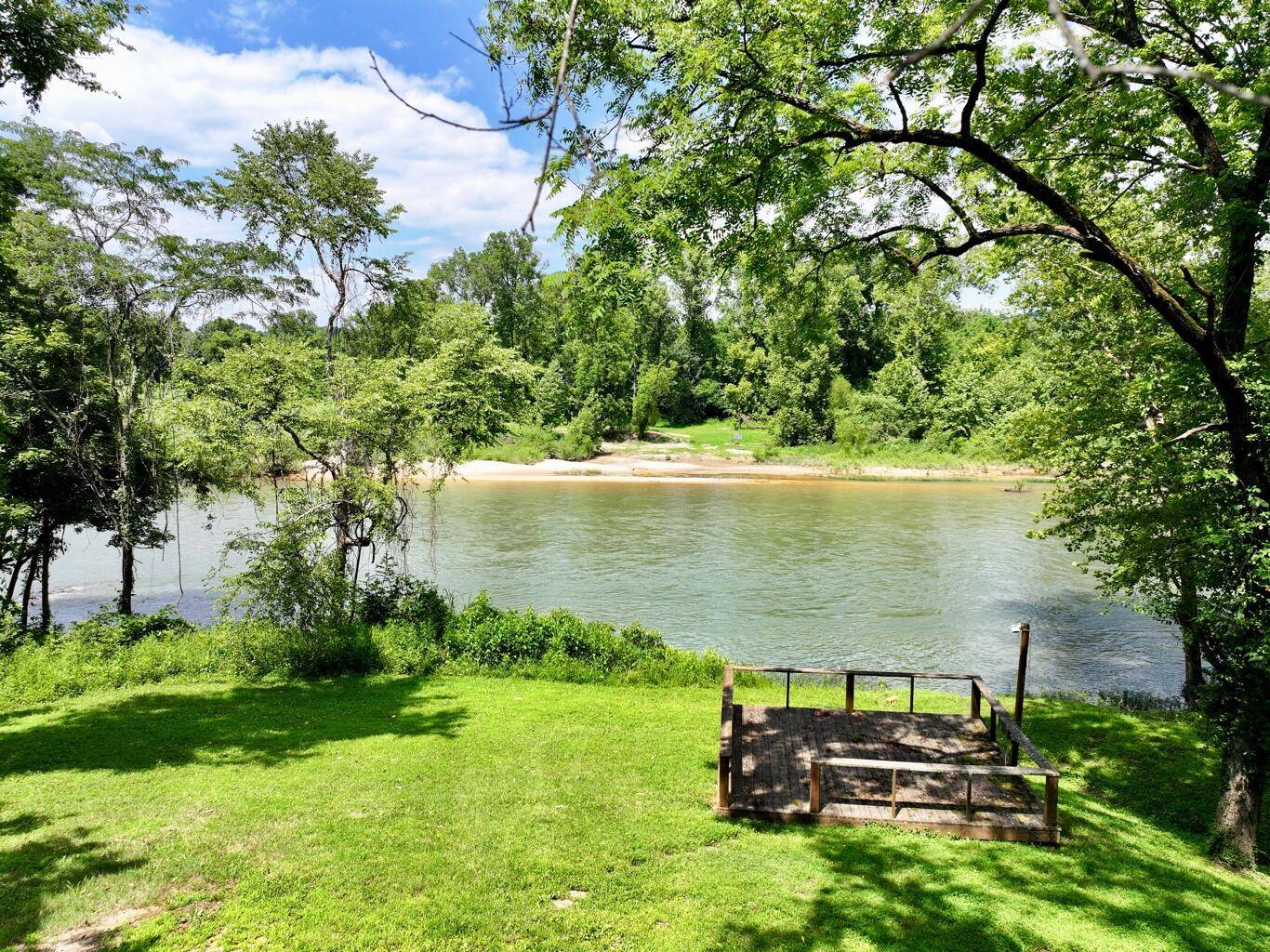 Van Buren, MO 63965,000 Carter 133