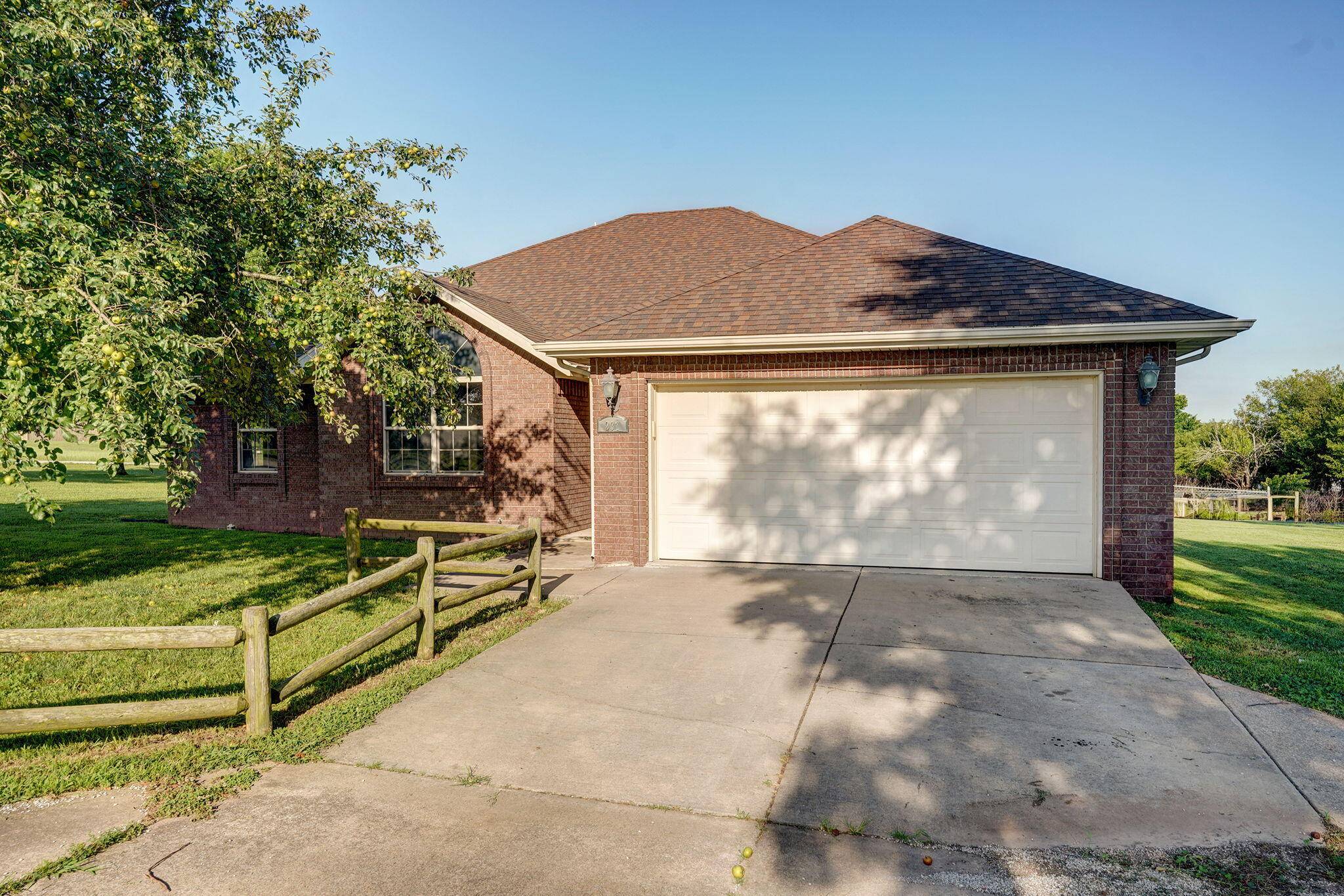 Billings, MO 65610,287 N Metzletein Road