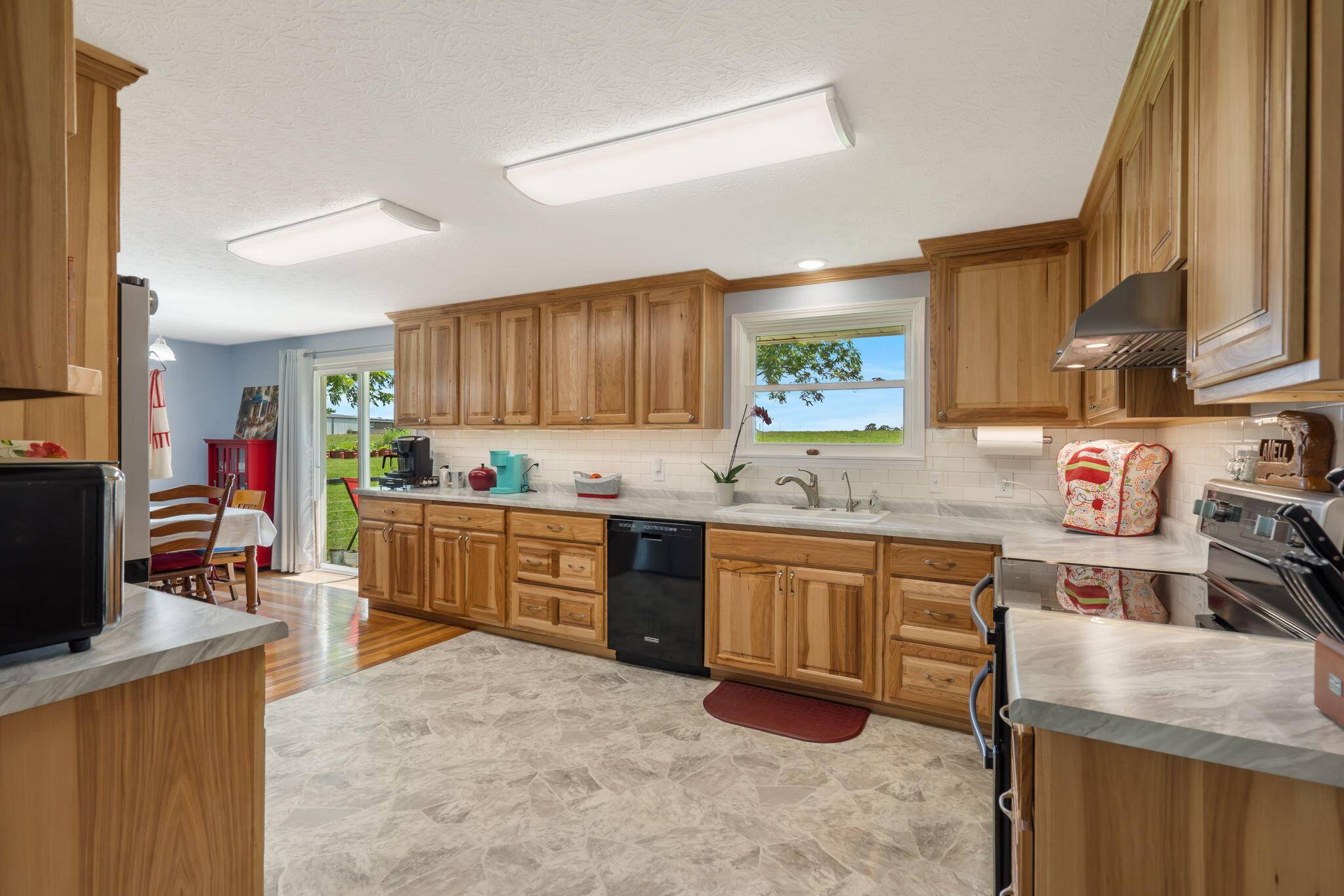 Clever, MO 65631,2616 Schupbach Road