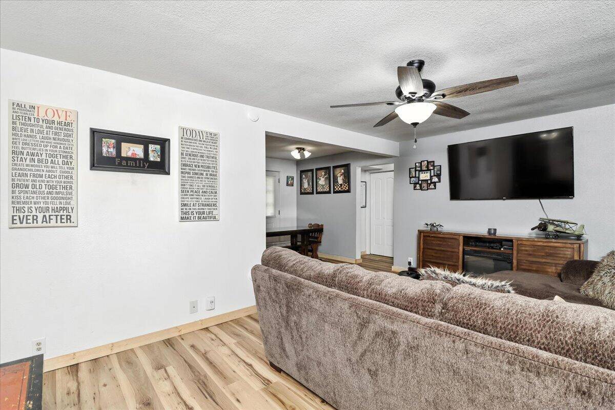 West Plains, MO 65775,1568 State Rte Bb