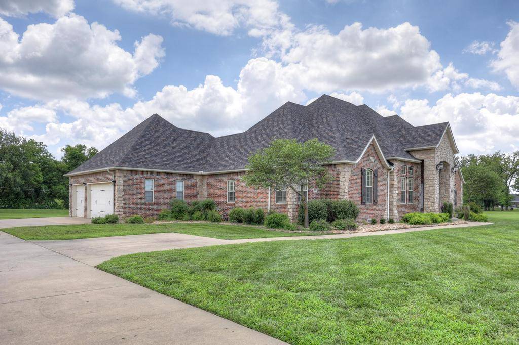 Webb City, MO 64870,8874 County Road 241