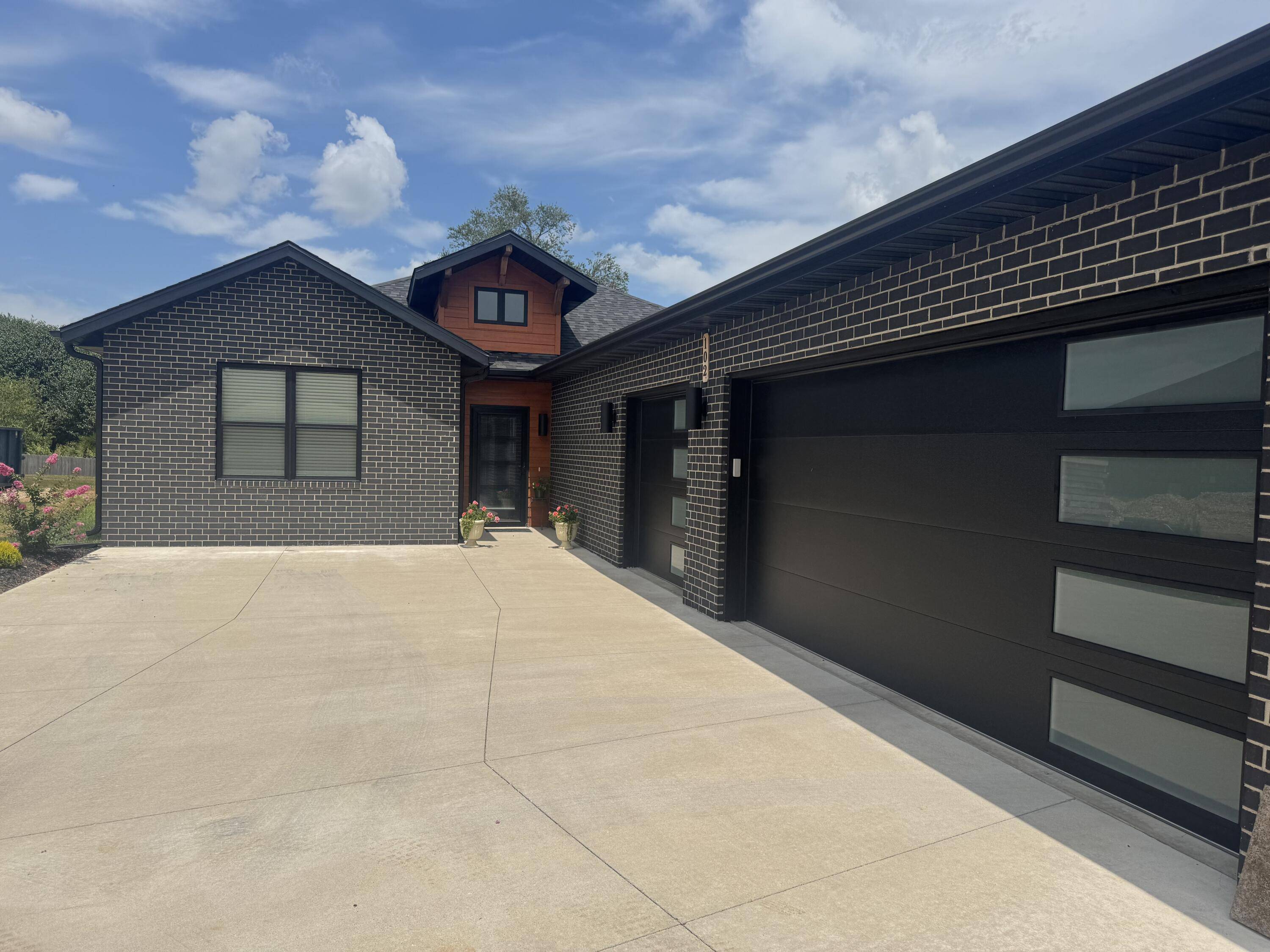 Springfield, MO 65810,5955 S Farm Road 163 #102