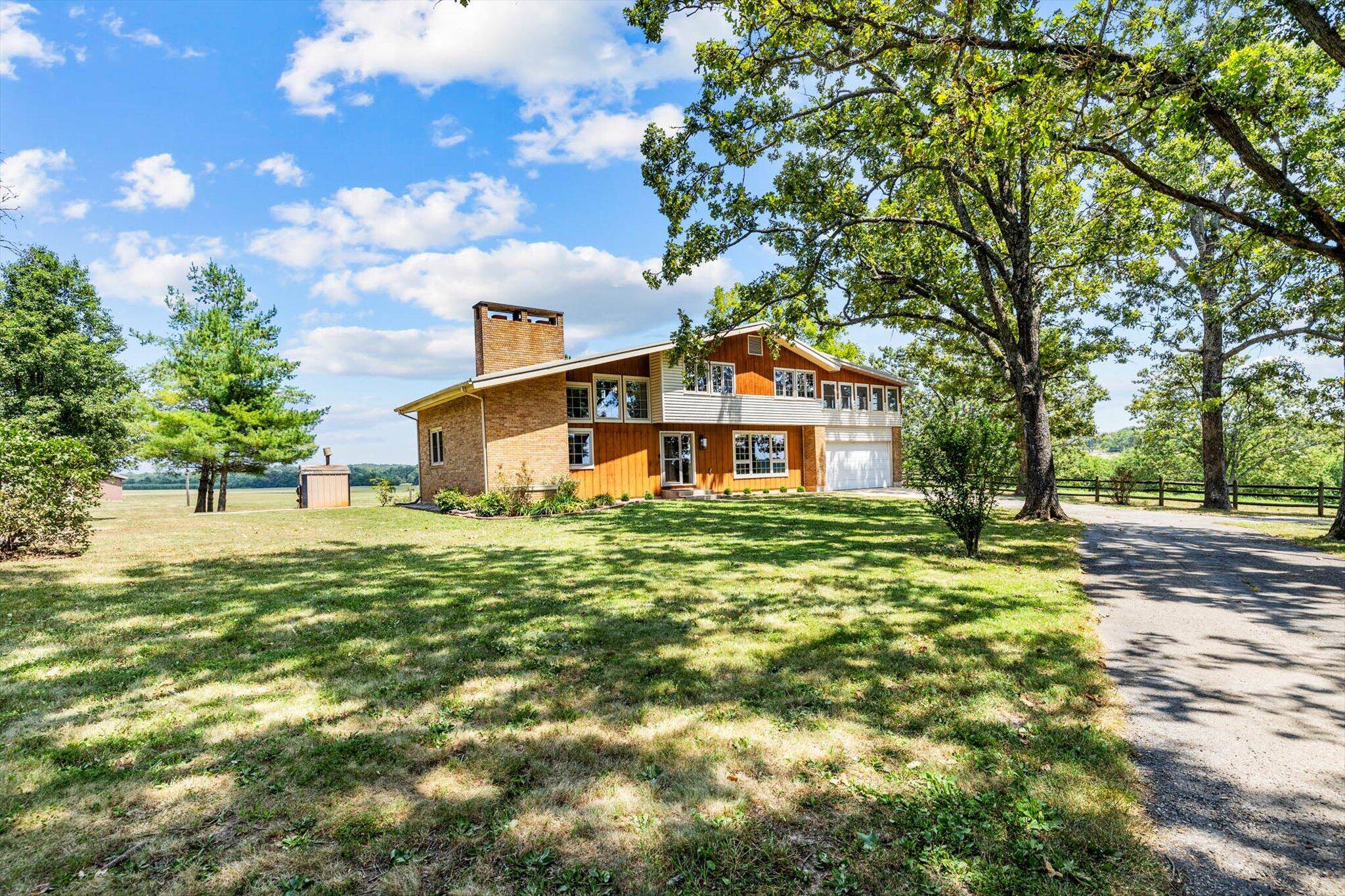 West Plains, MO 65775,1201 E Us Highway 160