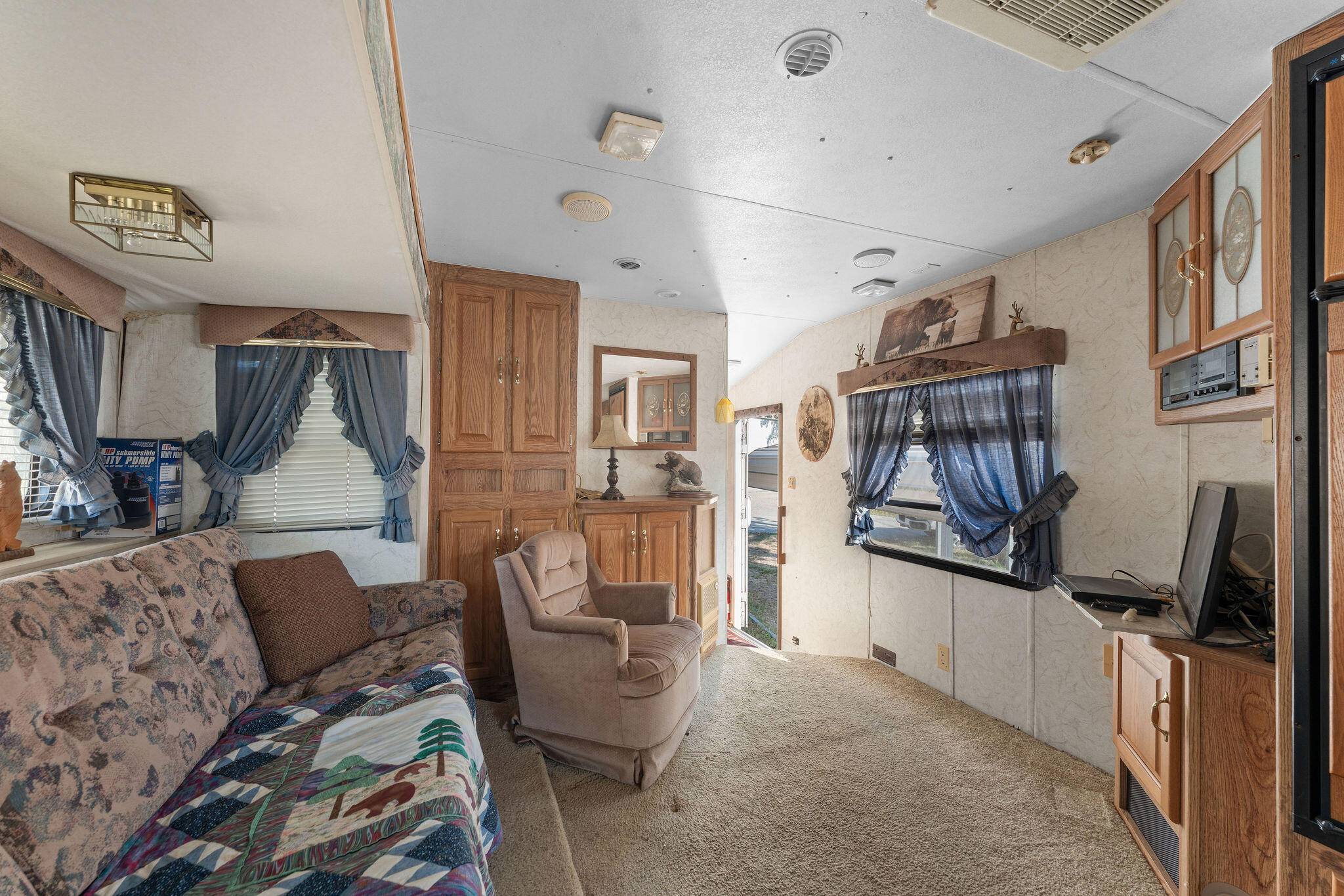 Hollister, MO 65672,Address not disclosed