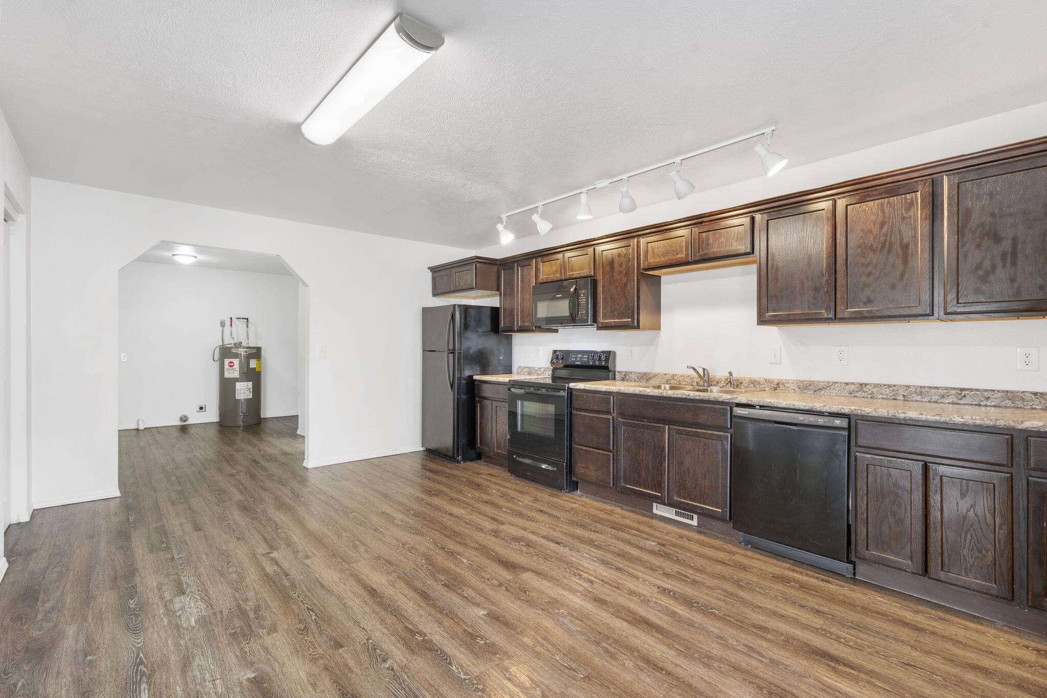 Bolivar, MO 65613,303 N Rechow Avenue