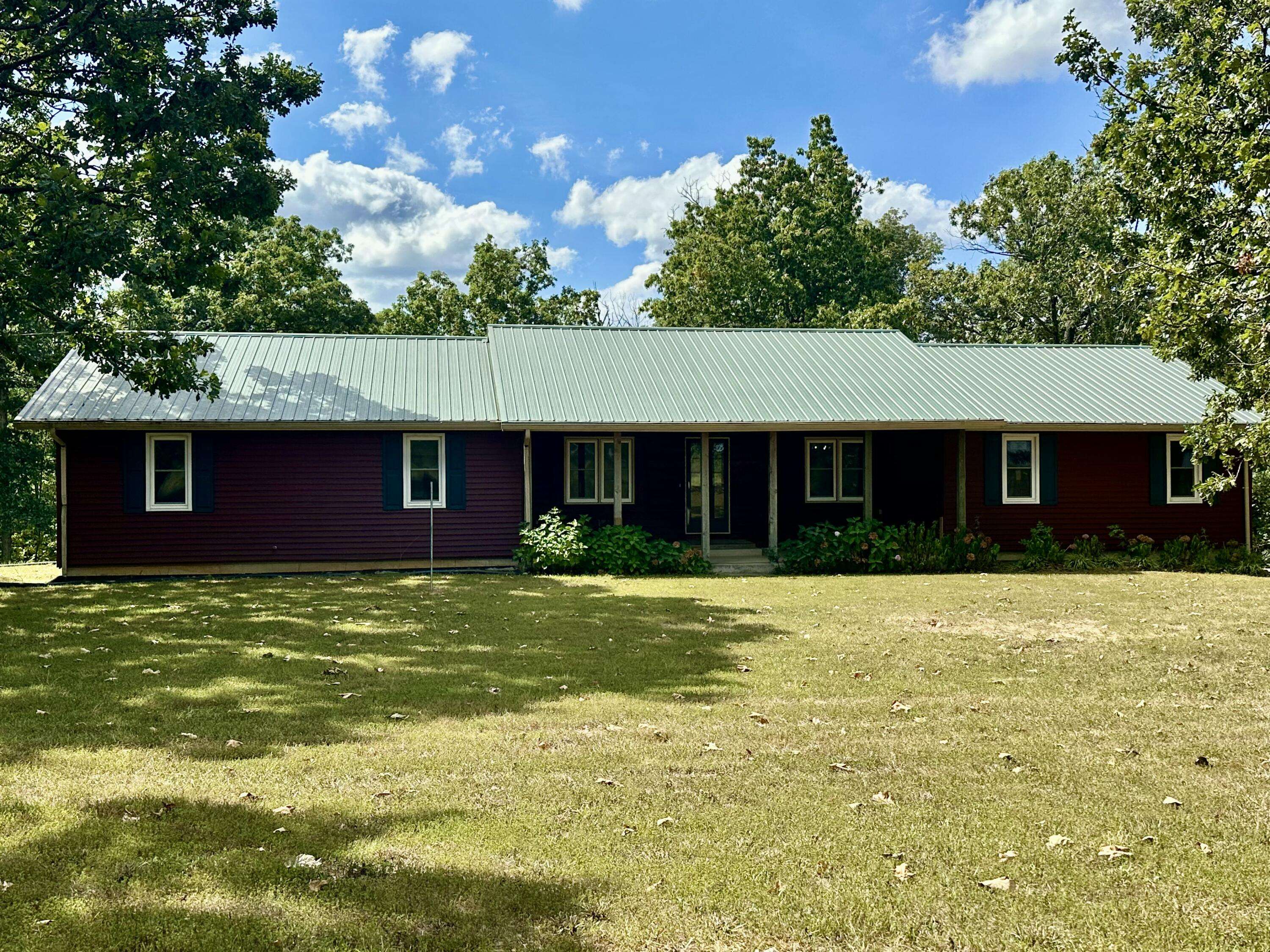 Marshfield, MO 65706,3722 Long State Highway P