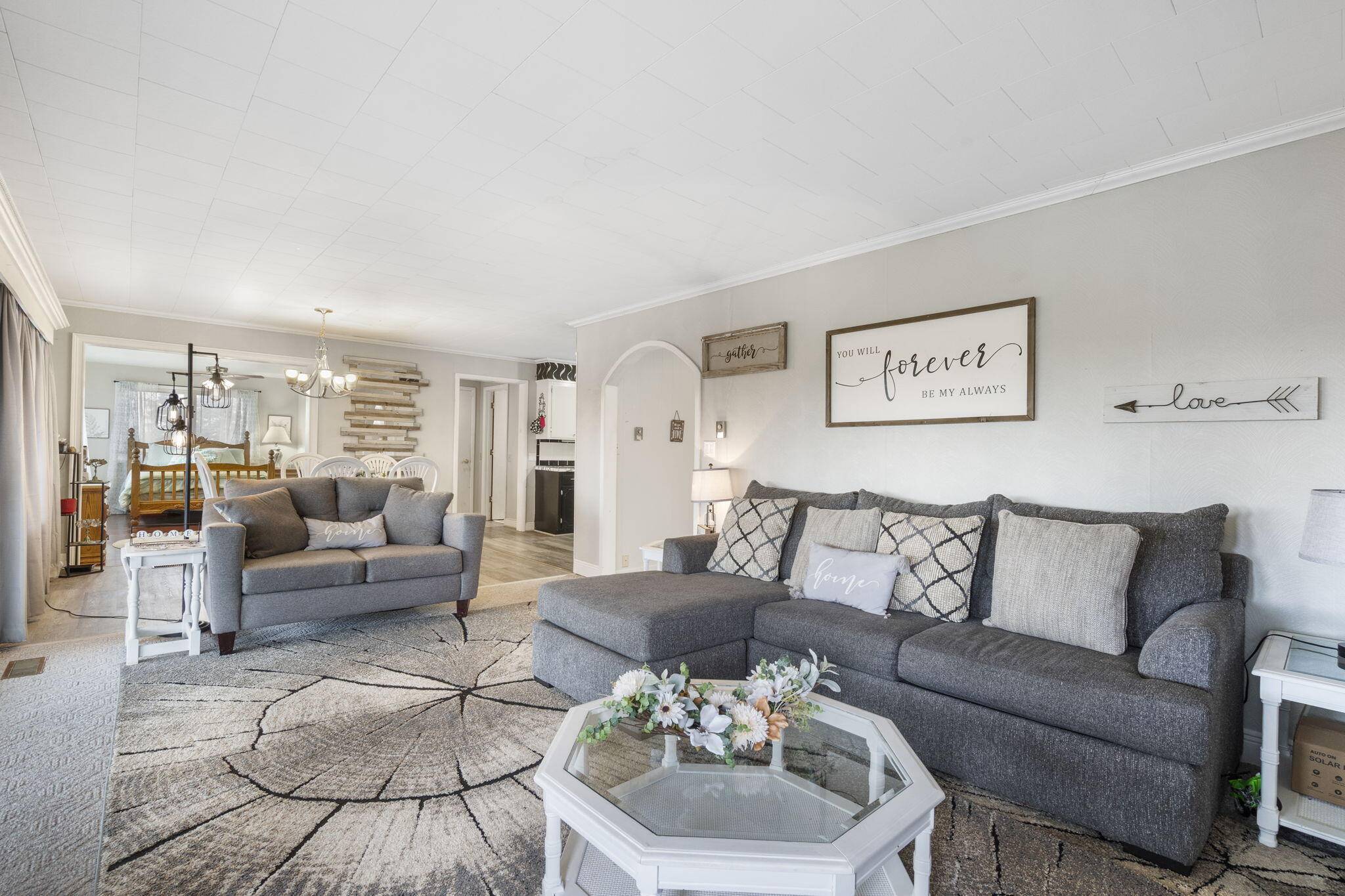 Isabella, MO 65676,291 County Road 620a Road