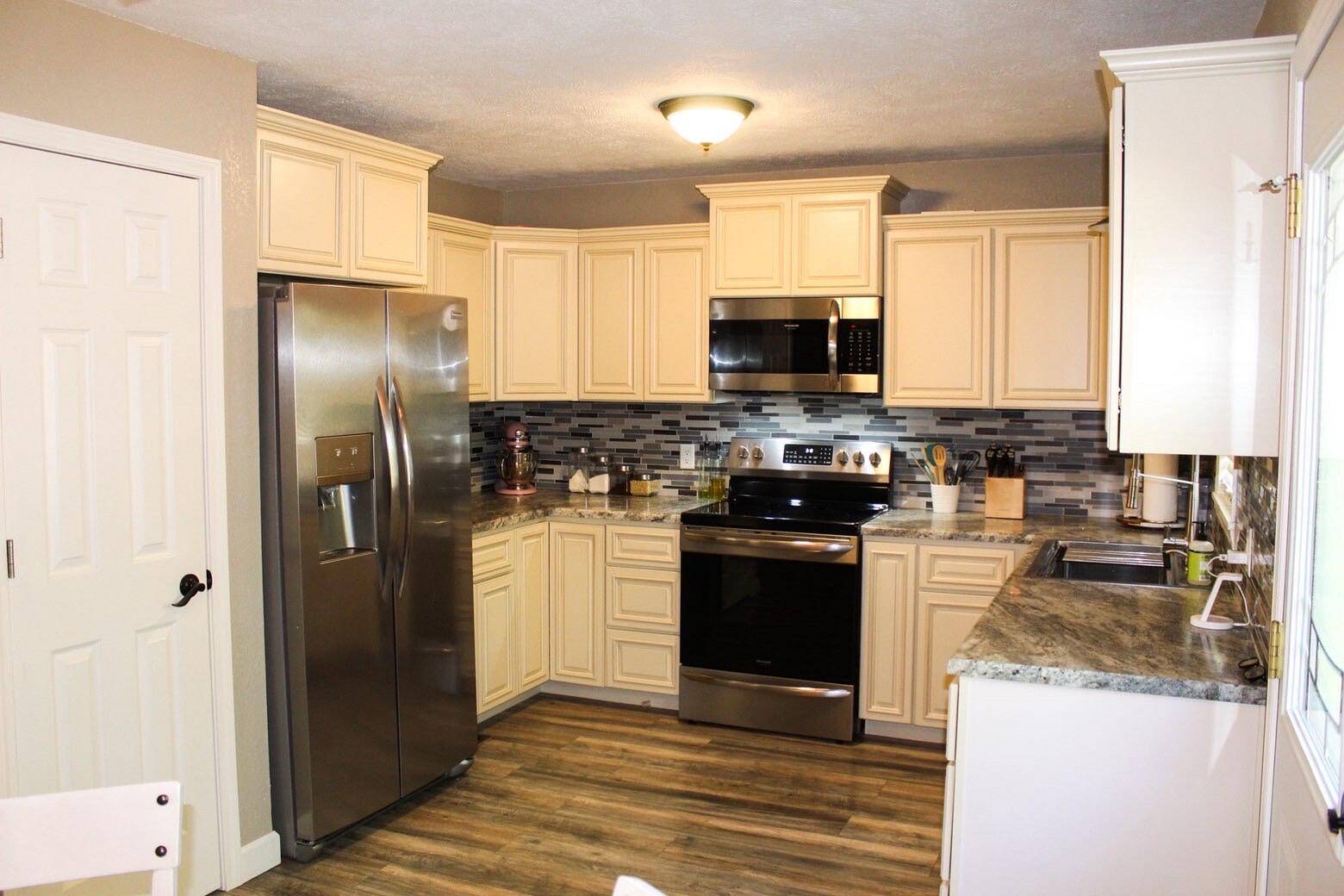 Willow Springs, MO 65793,613 Spencer Lane