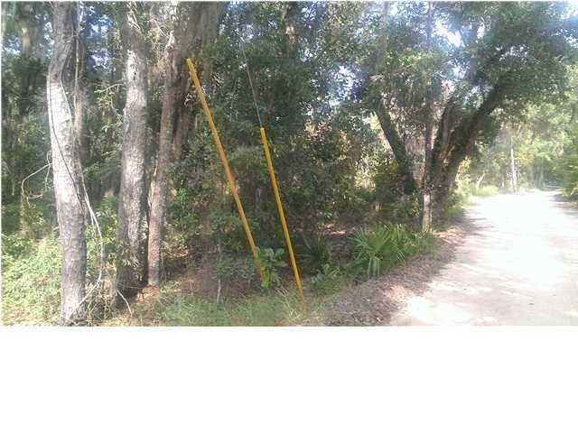 Freeport, FL 32439,2 AC. Red Barn Road