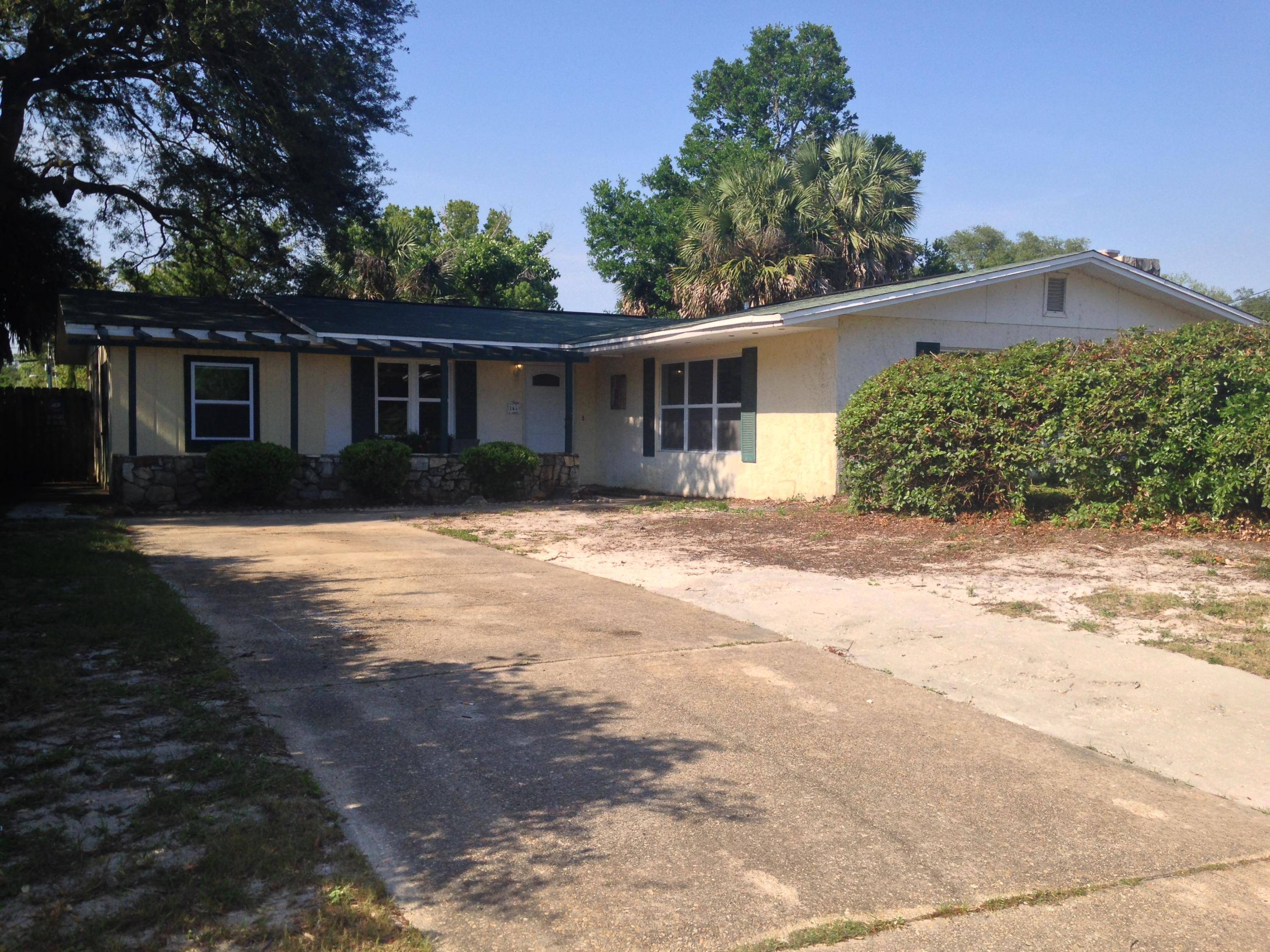 Mary Esther, FL 32569,145 W TERRY Circle