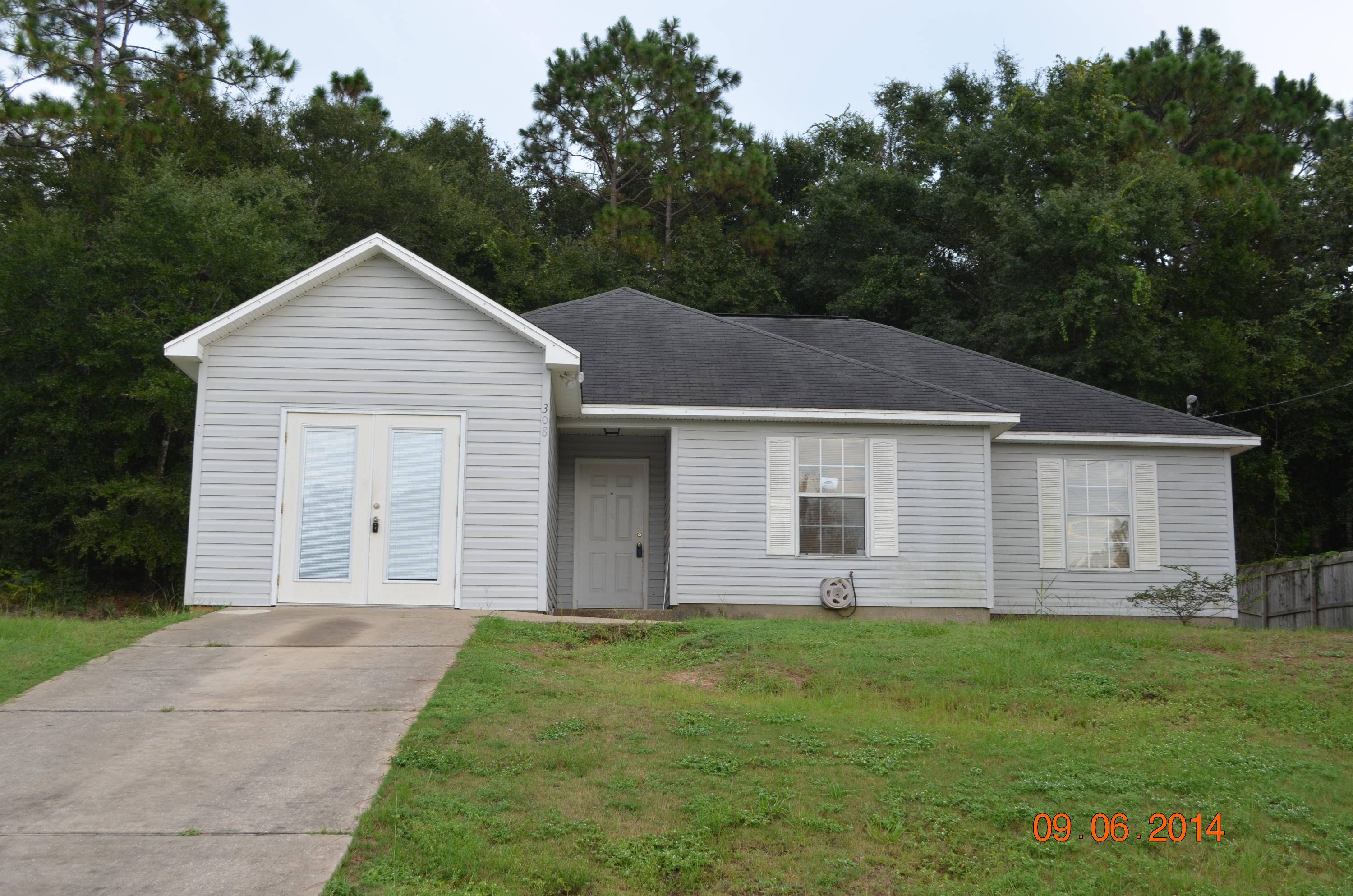 Crestview, FL 32536,308 Lakeview Drive