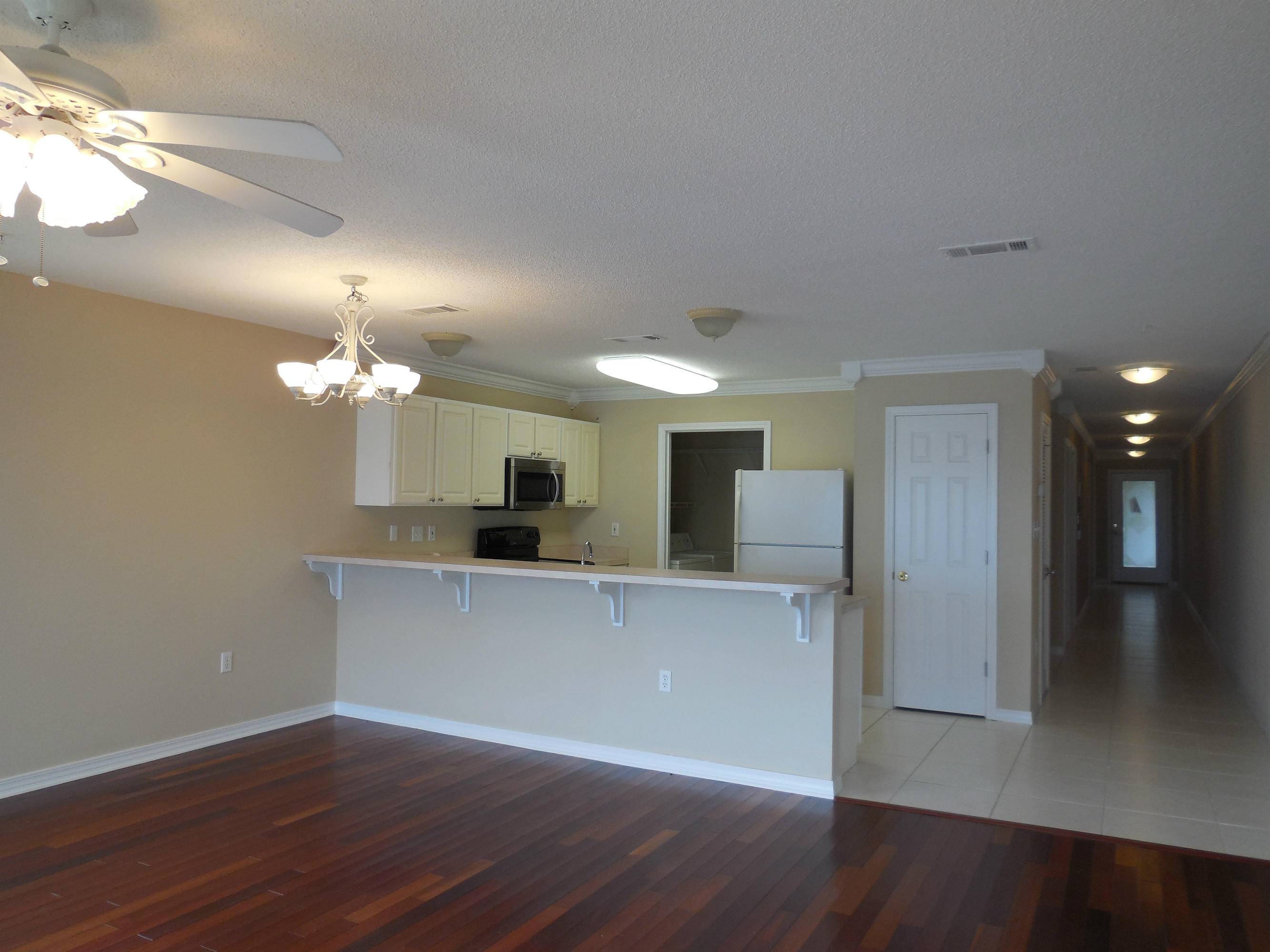 Mary Esther, FL 32569,1409 W Highway 98  #APT 203