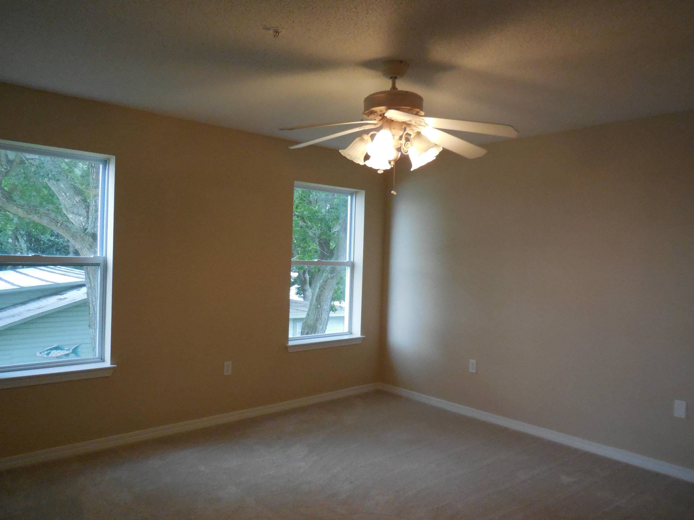 Mary Esther, FL 32569,1409 W Highway 98  #APT 203