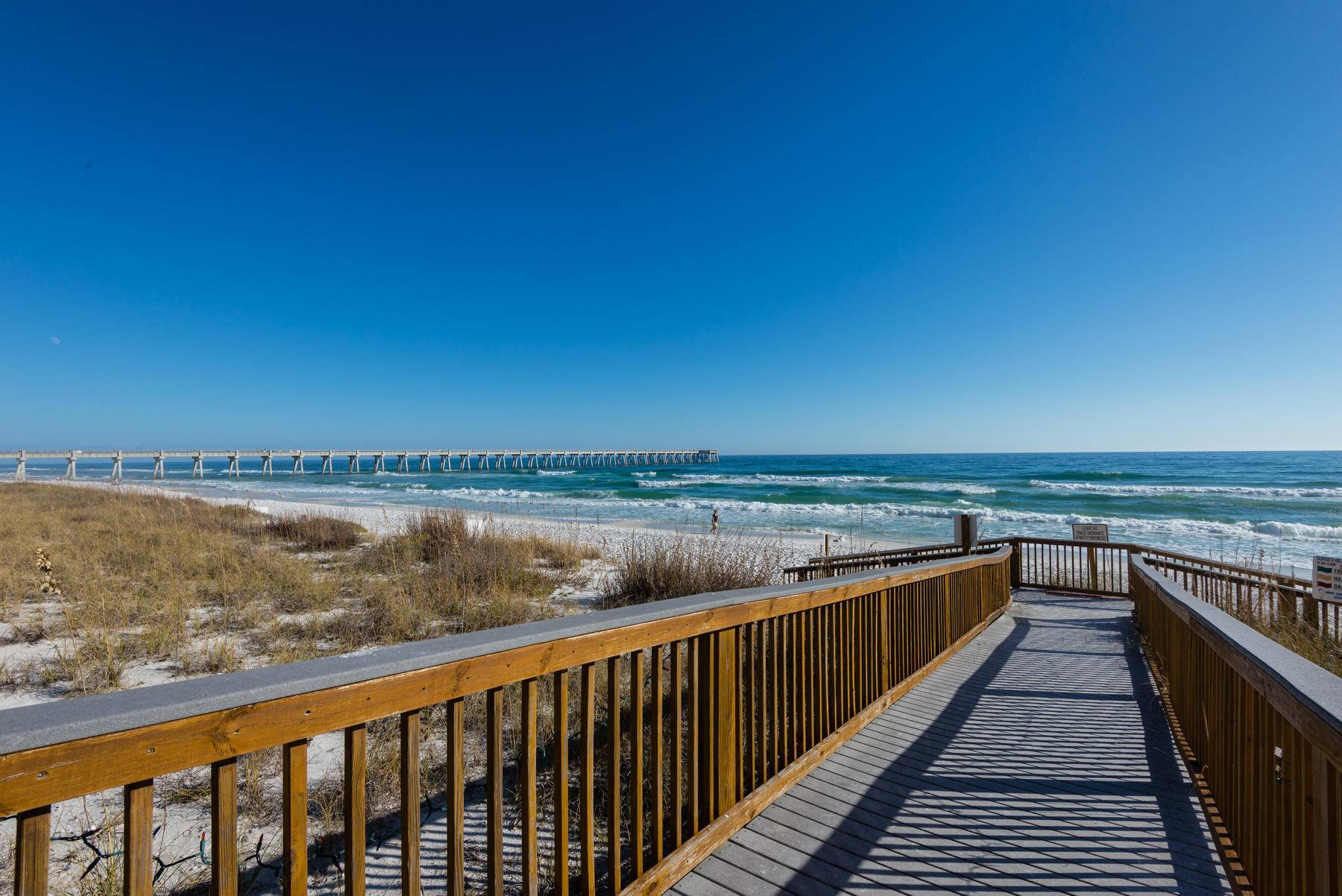 Gulf Breeze, FL 32566,8525 Gulf Boulevard  #APT 212