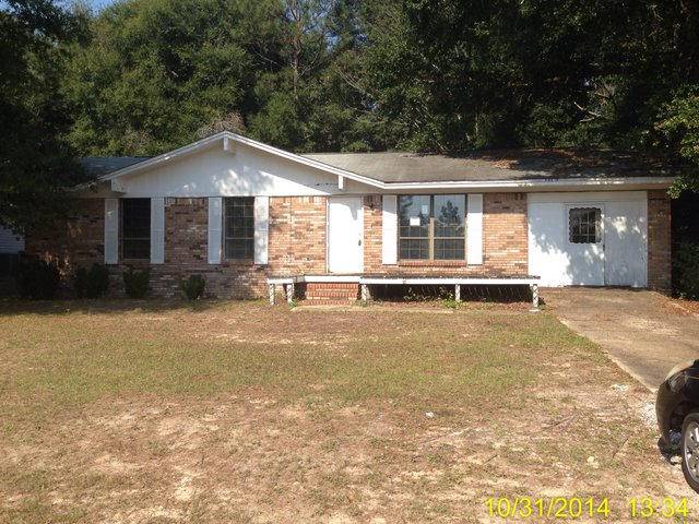 Crestview, FL 32539,2895 Azalea Avenue