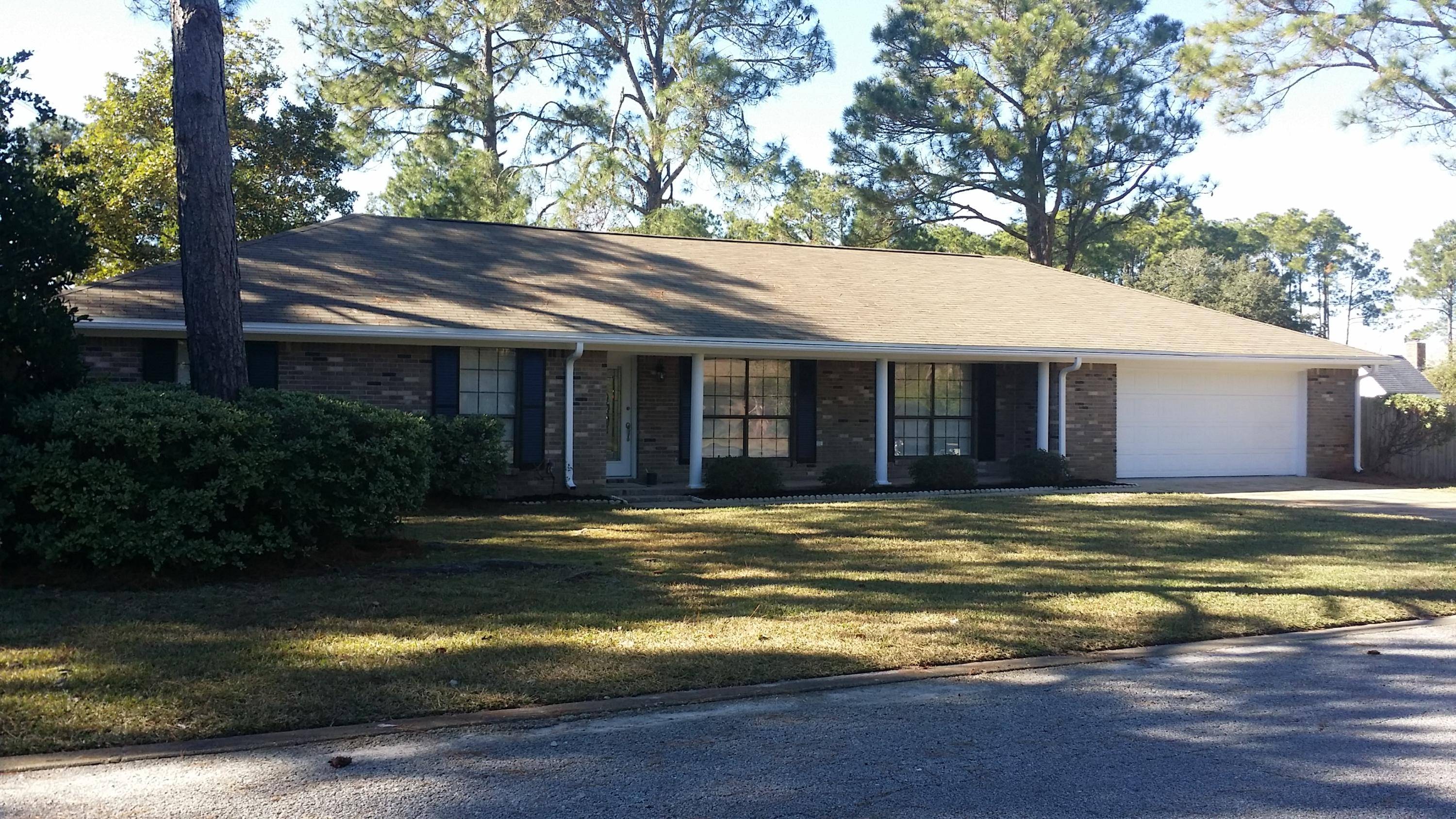 Gulf Breeze, FL 32563,2867 Bay Heather Circle