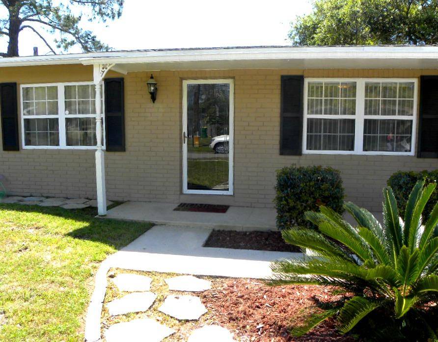 Mary Esther, FL 32569,281 N Lorraine Drive