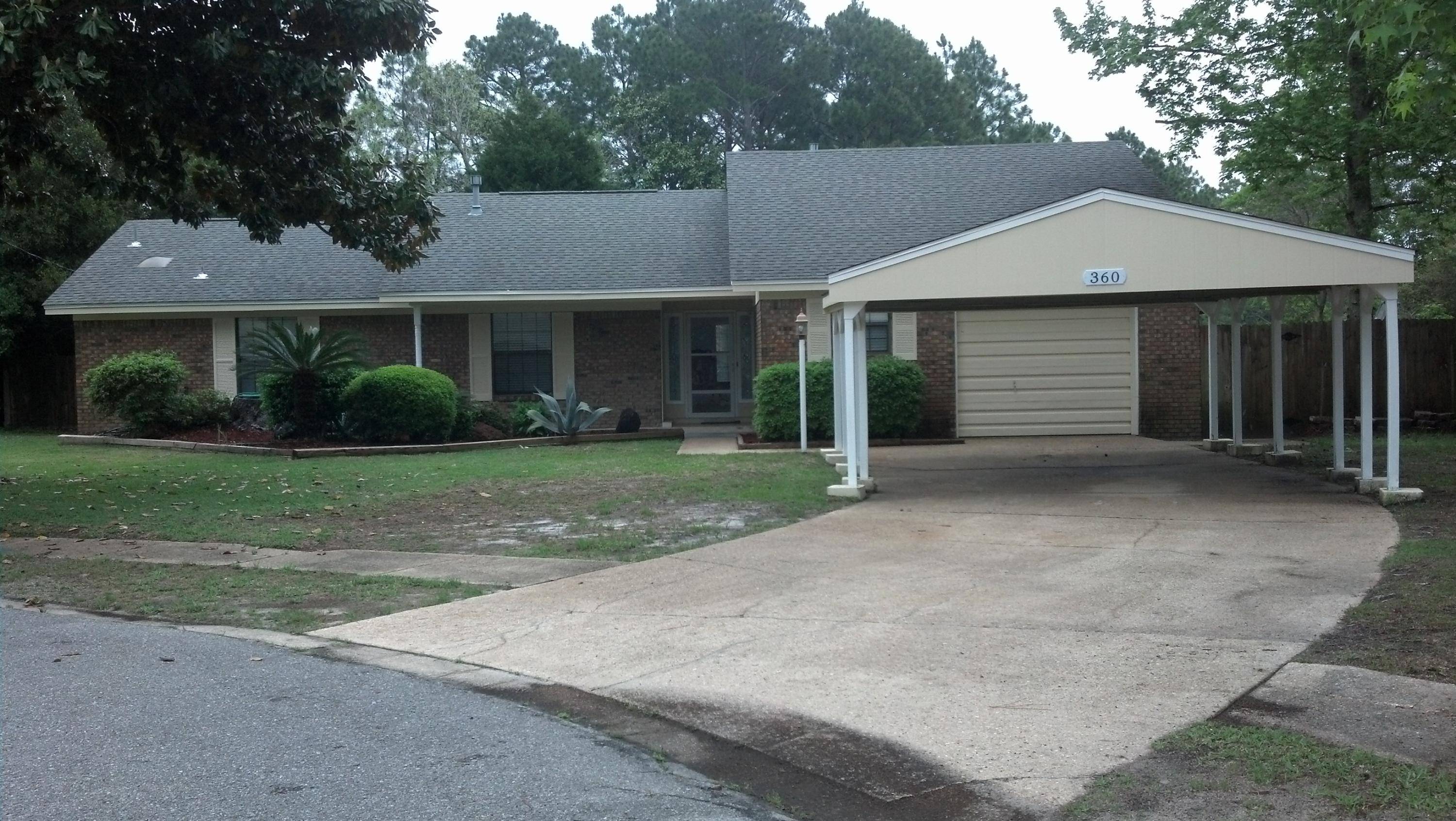 Mary Esther, FL 32569,360 TIMBERLAKE Court