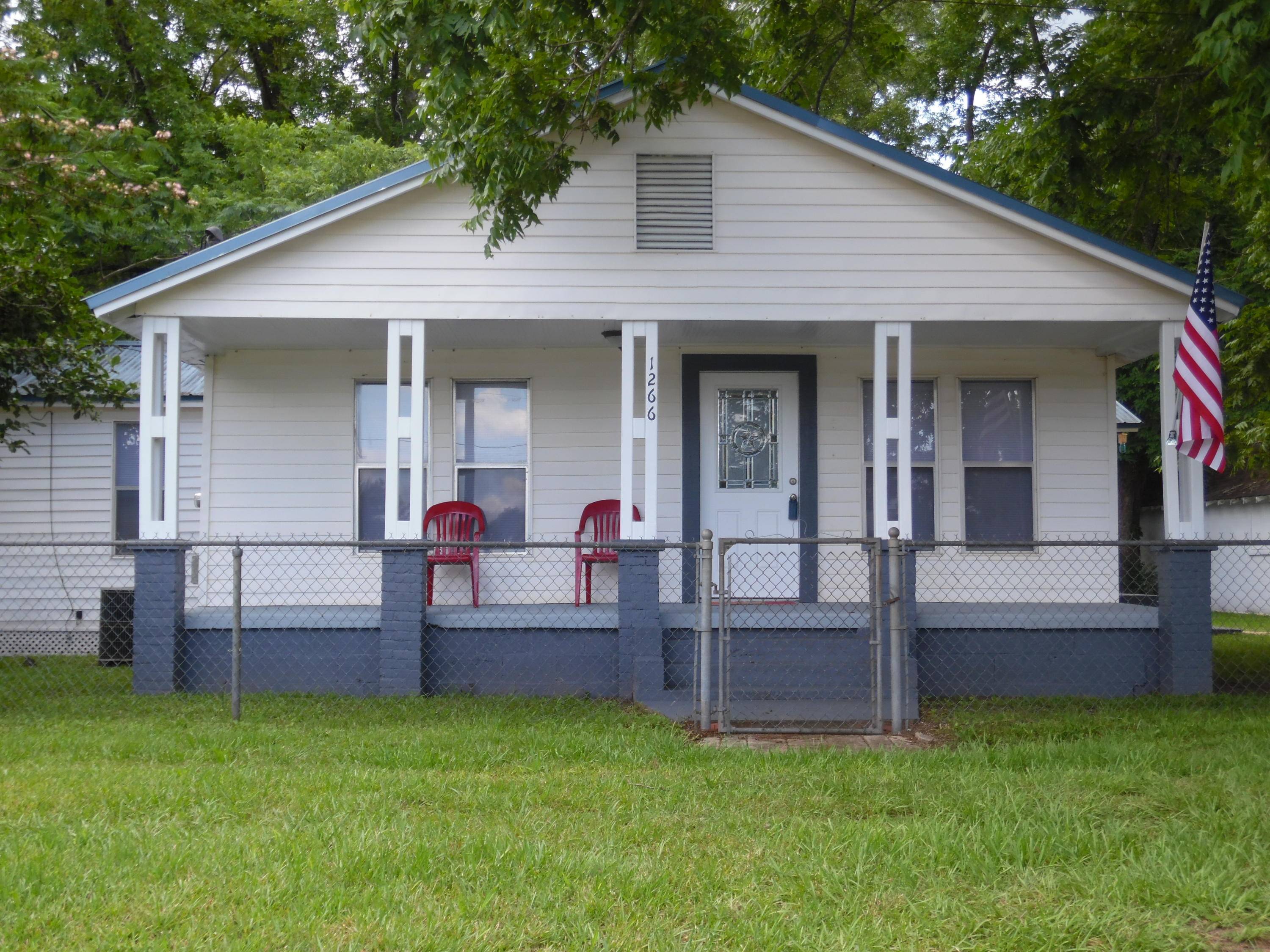 Baker, FL 32531,1266 Georgia Avenue