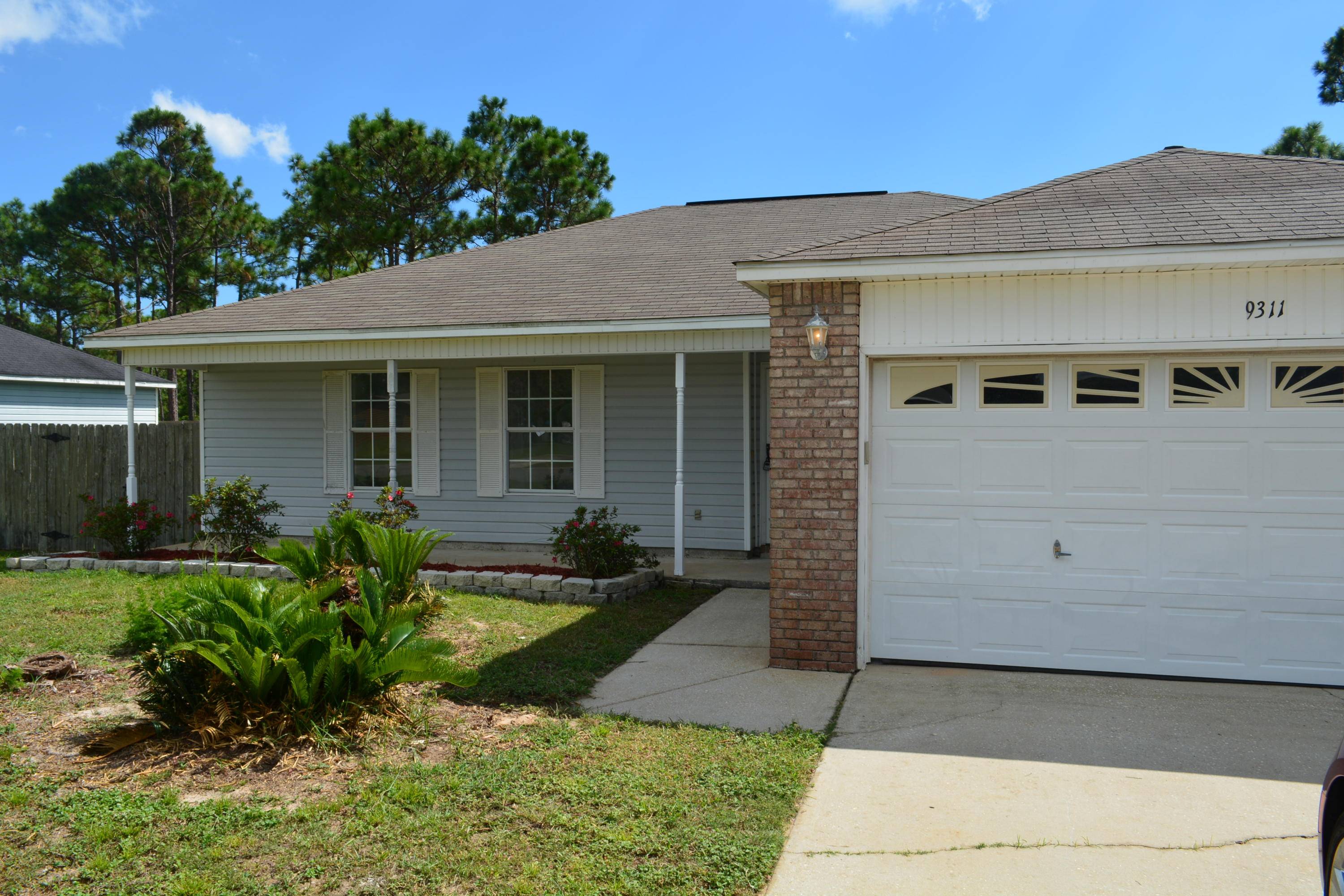 Navarre, FL 32566,9311 E River Drive