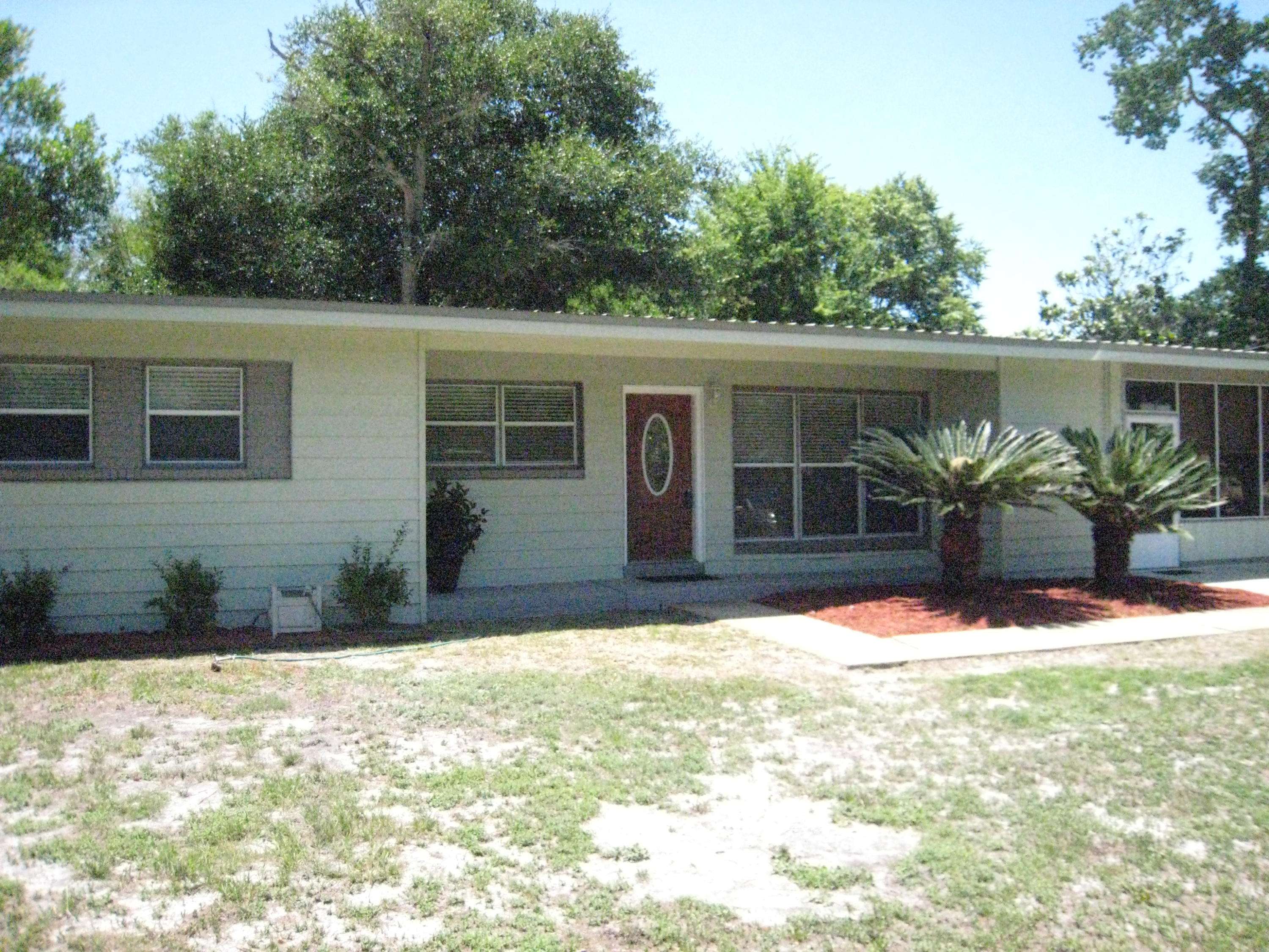 Fort Walton Beach, FL 32548,52 NE Iowa Drive