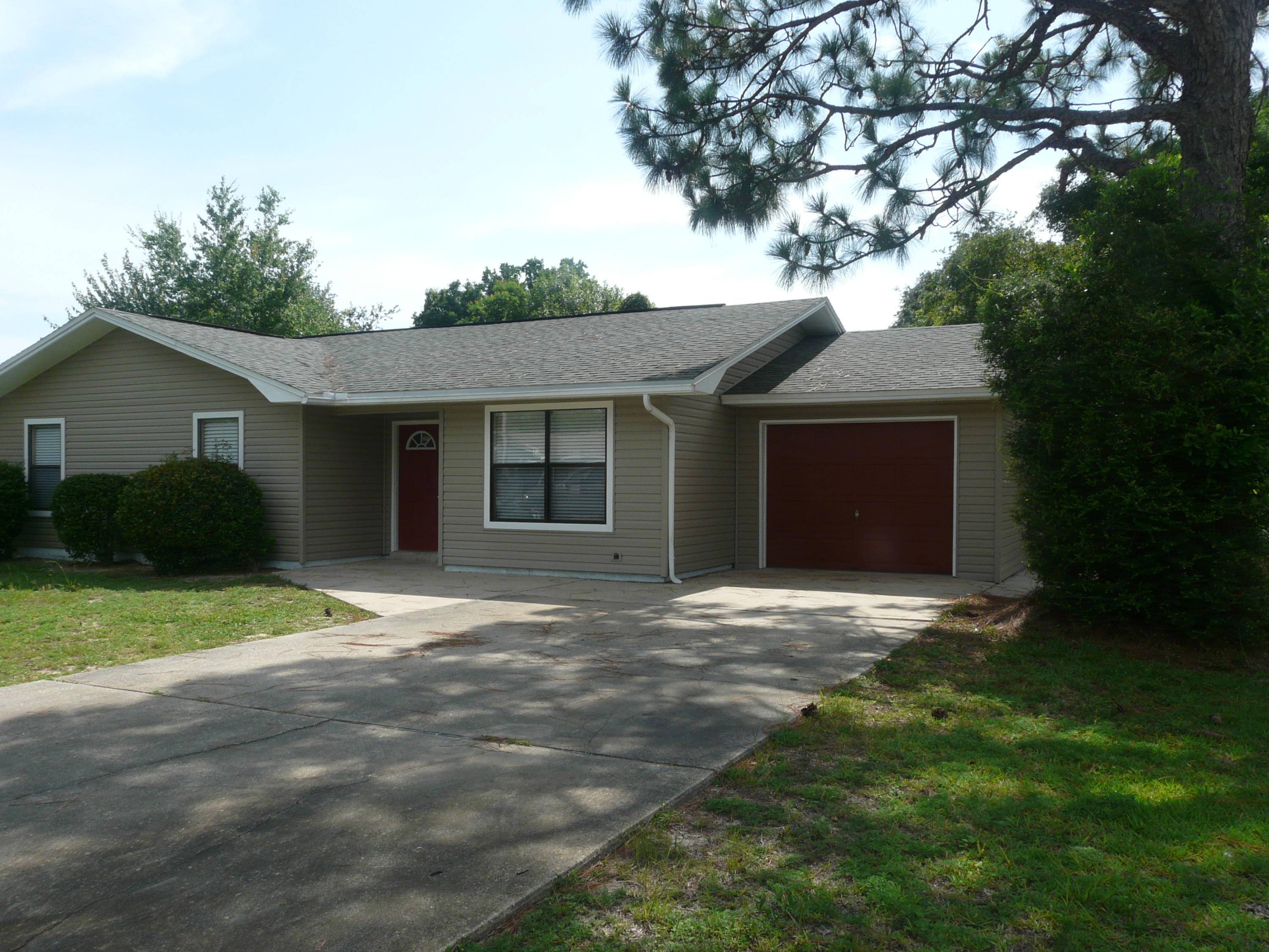 Mary Esther, FL 32569,334 WOODLAND Avenue