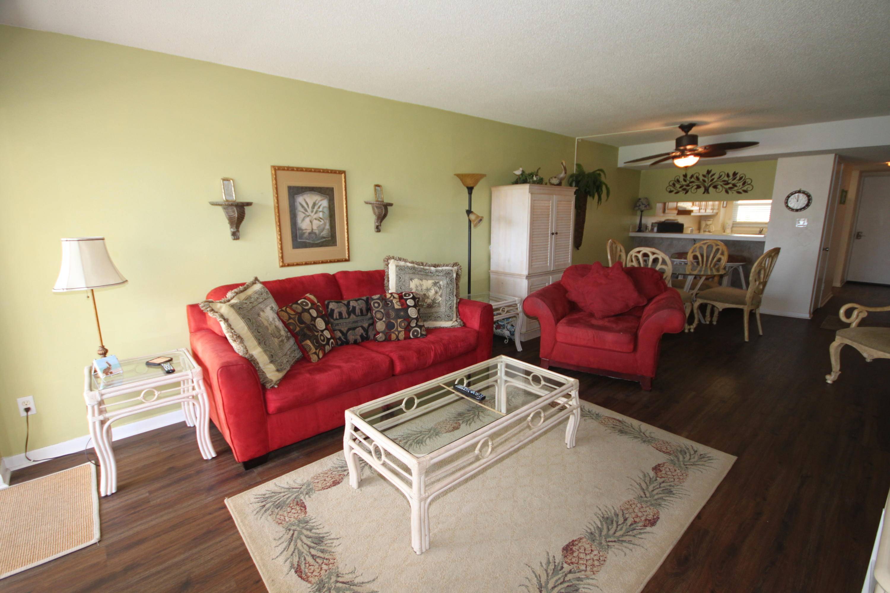 Fort Walton Beach, FL 32548,909 Santa Rosa Blvd  #221