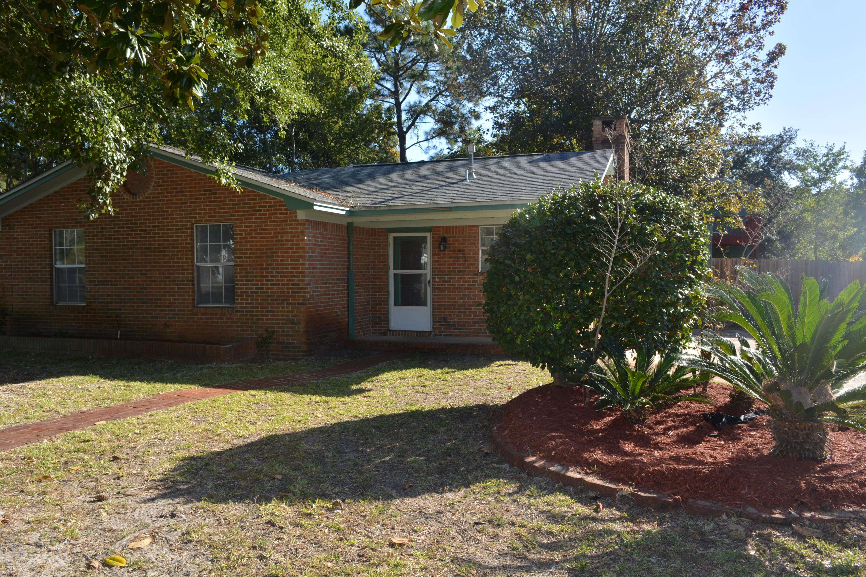 Mary Esther, FL 32569,243 Paschel Avenue