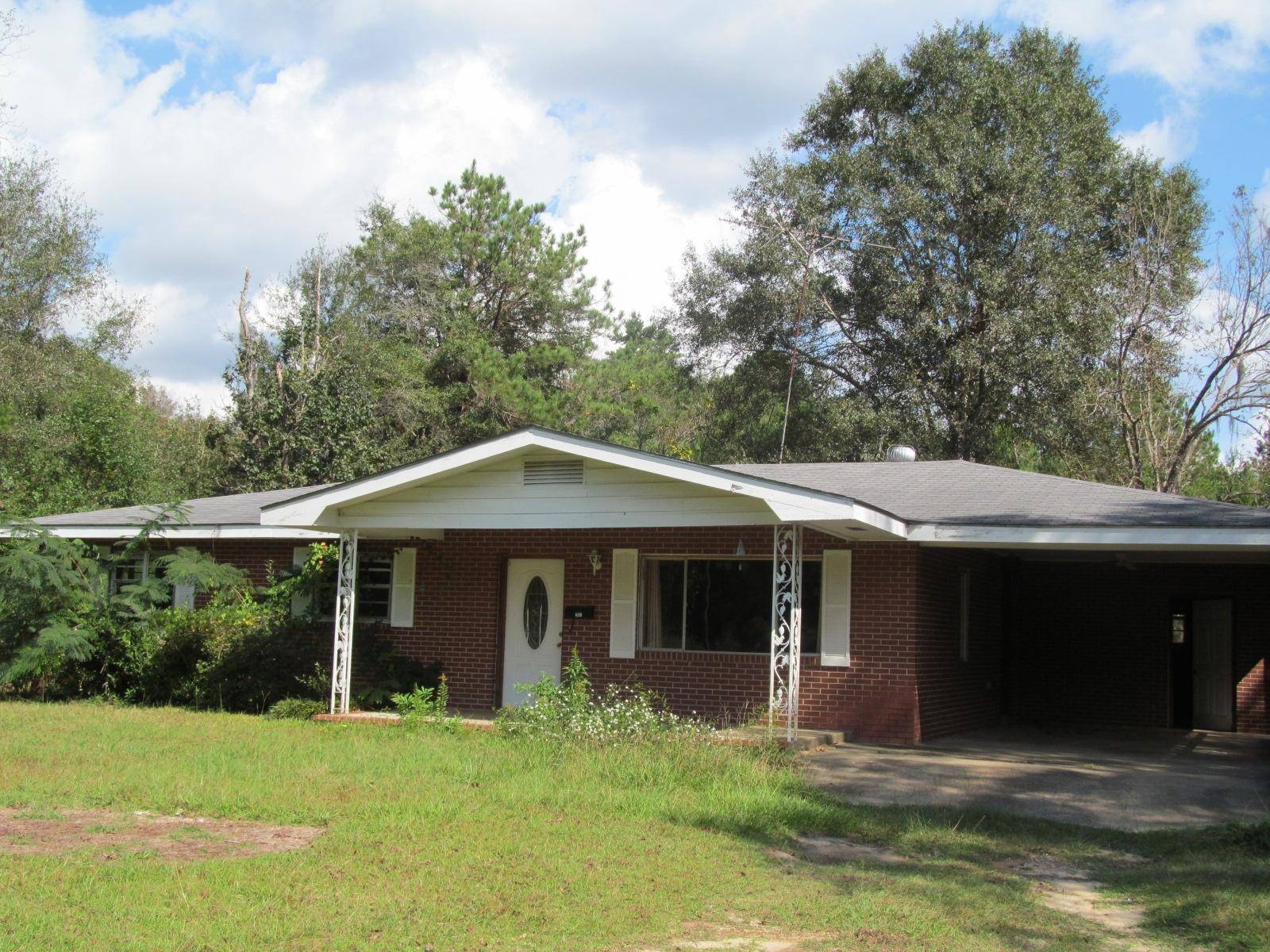 Westville, FL 32464,2187 hWY 179W