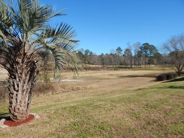 Crestview, FL 32536,214 Country Club Drive