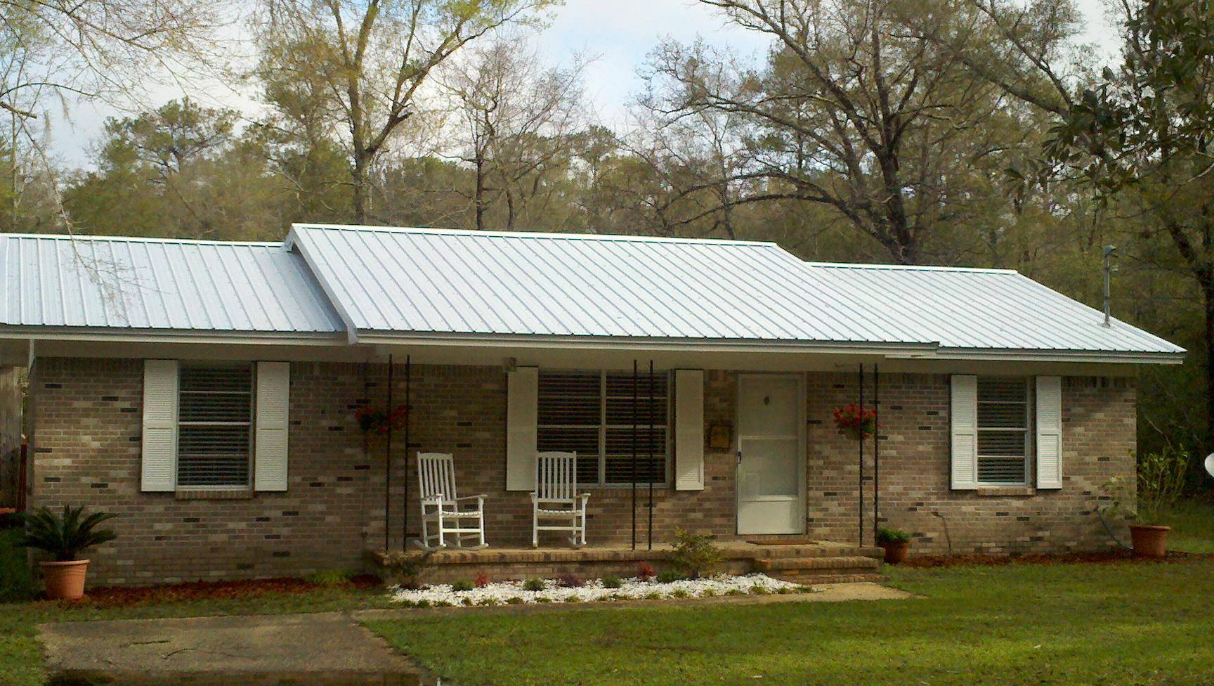 Freeport, FL 32439,406 SPARKLEBERRY Lane