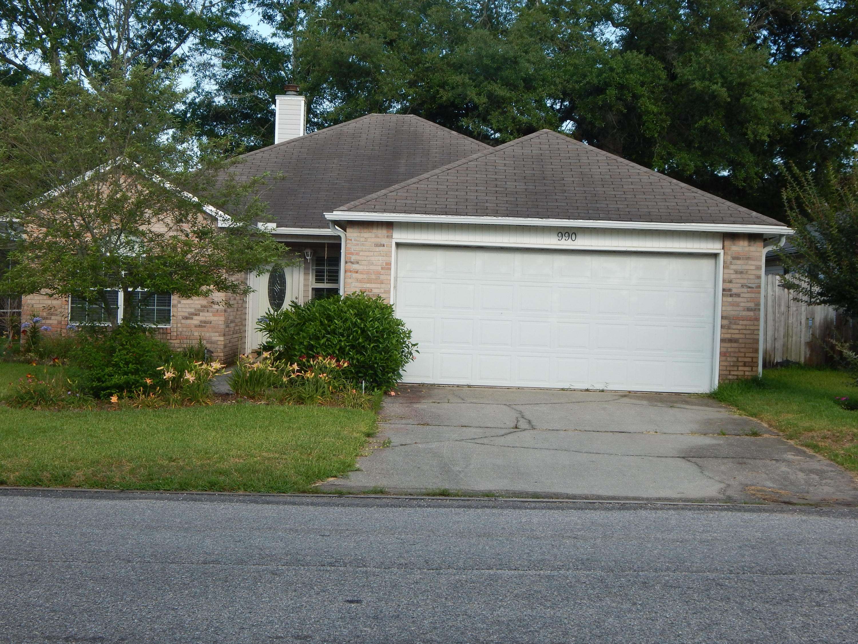 Fort Walton Beach, FL 32547,990 Southern Oaks Court