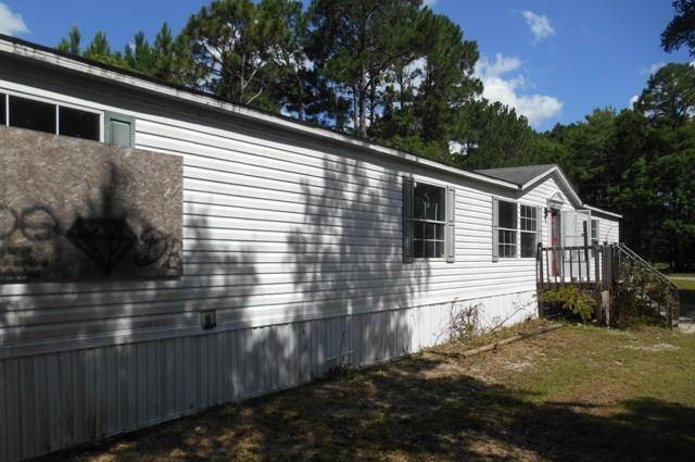 Mary Esther, FL 32569,551 Cypress St