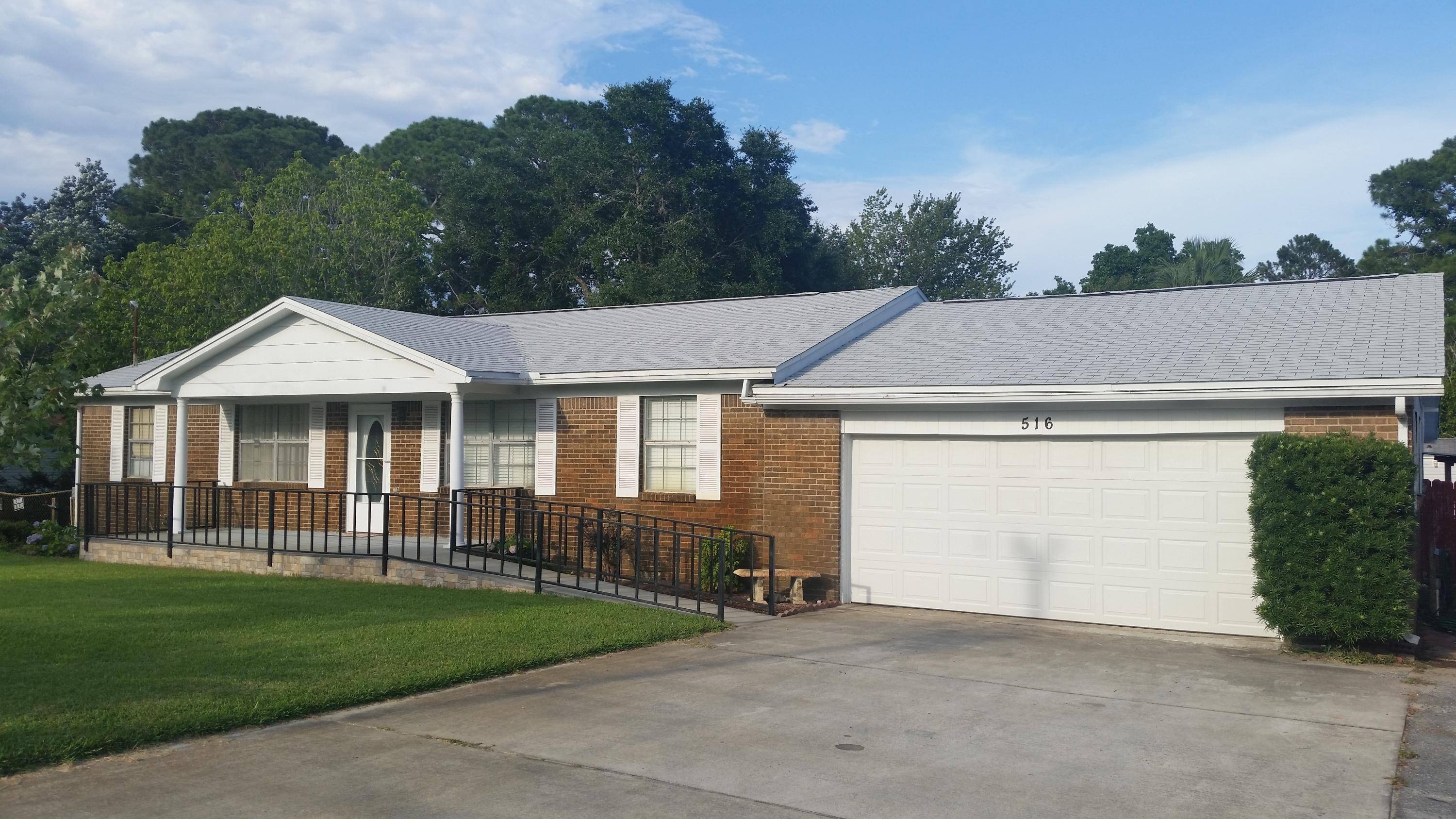 Mary Esther, FL 32569,516 Friendship Road