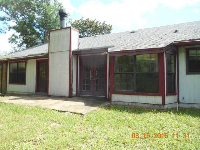 Mary Esther, FL 32569,616 Avenue De La Dauphine