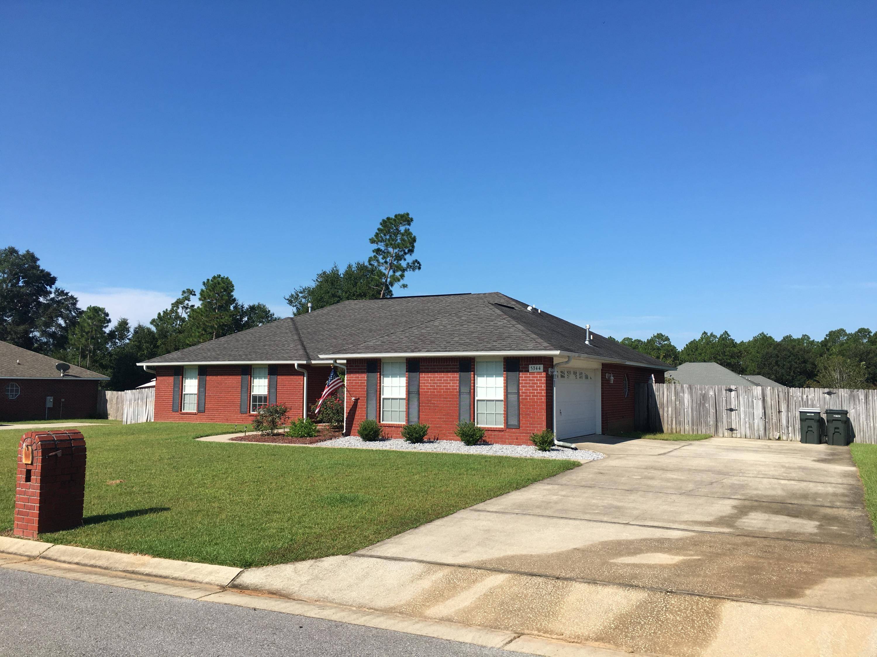 Milton, FL 32570,5344 MOUNTAIN LAUREL Lane