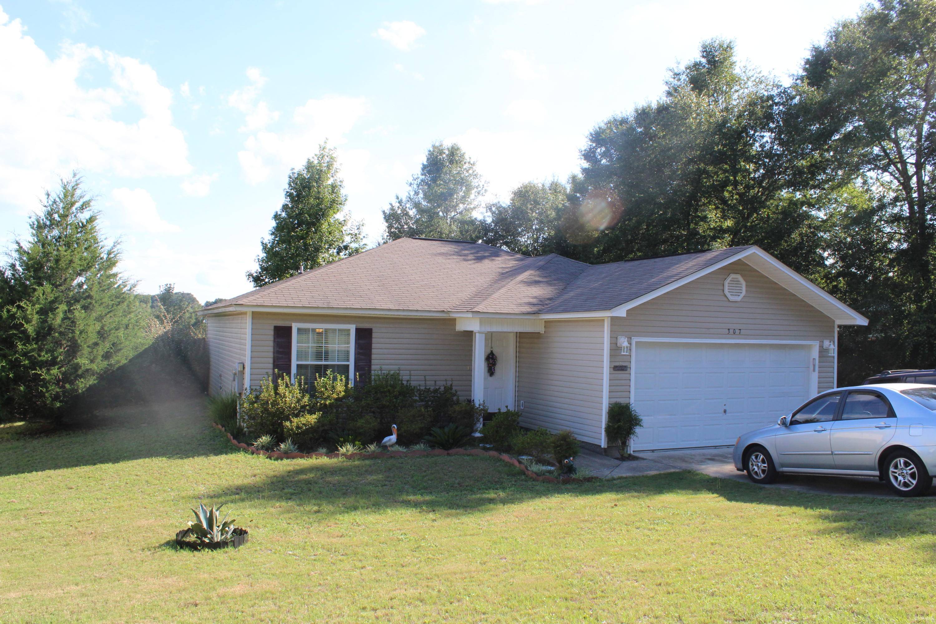 Crestview, FL 32536,307 SECLUSION Boulevard