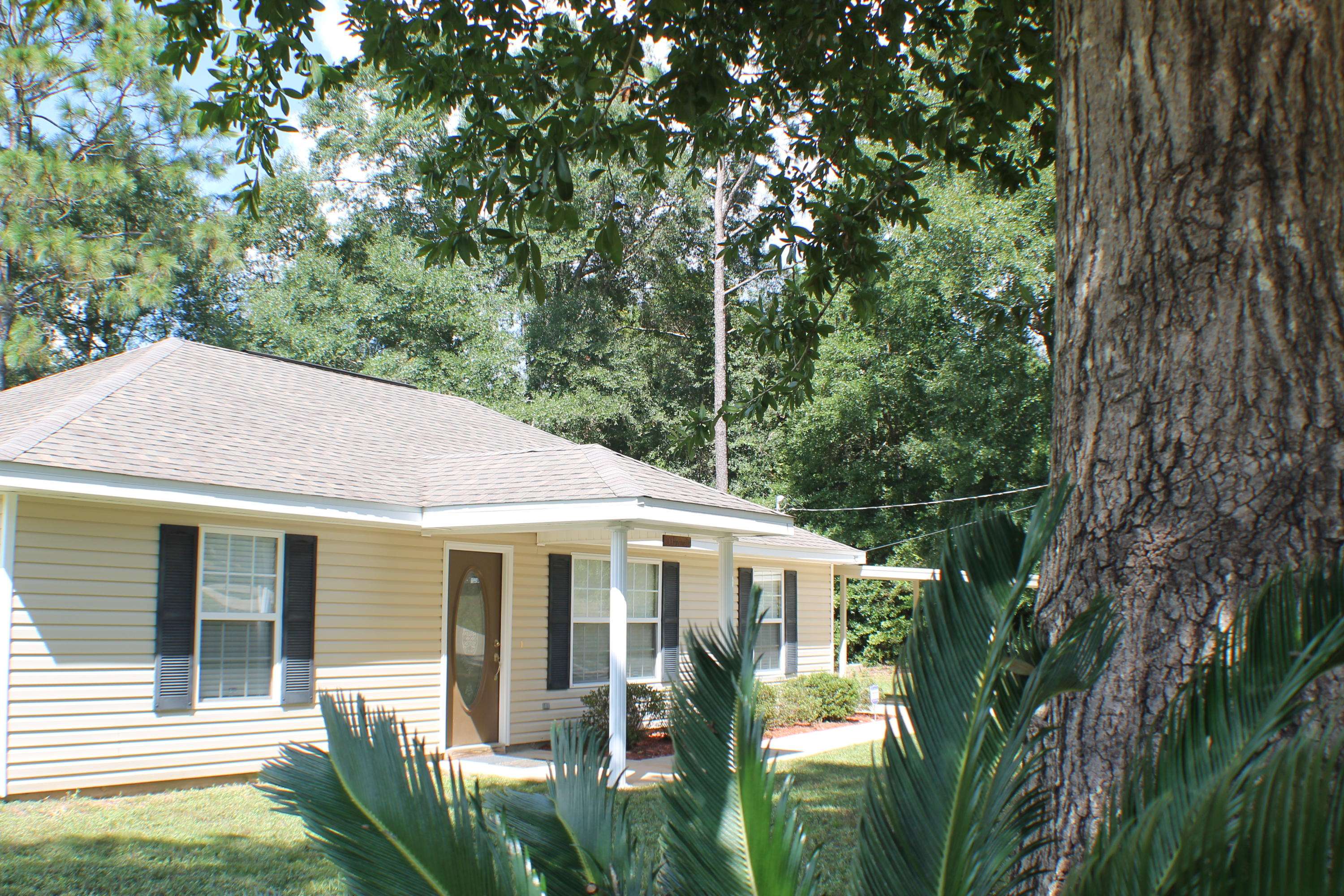 Crestview, FL 32536,301 Panama Drive