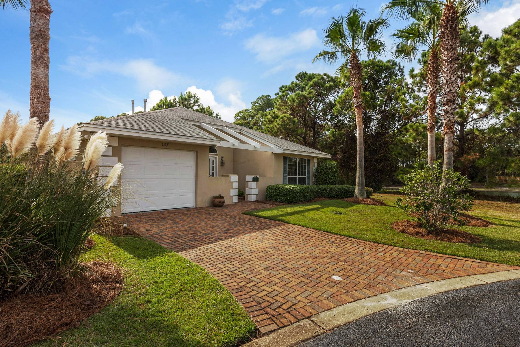 Miramar Beach, FL 32550,127 Hibiscus Lane