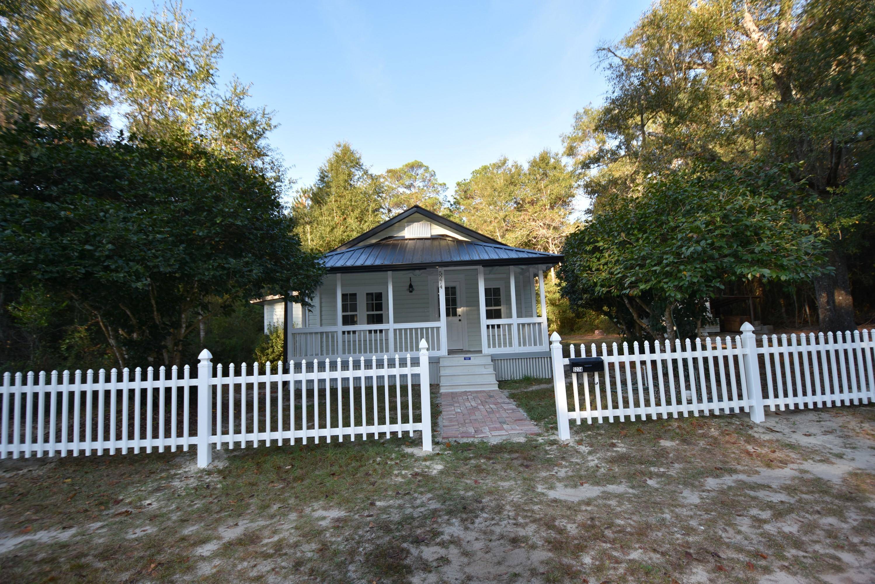 Baker, FL 32531,5274 OLD RIVER Road