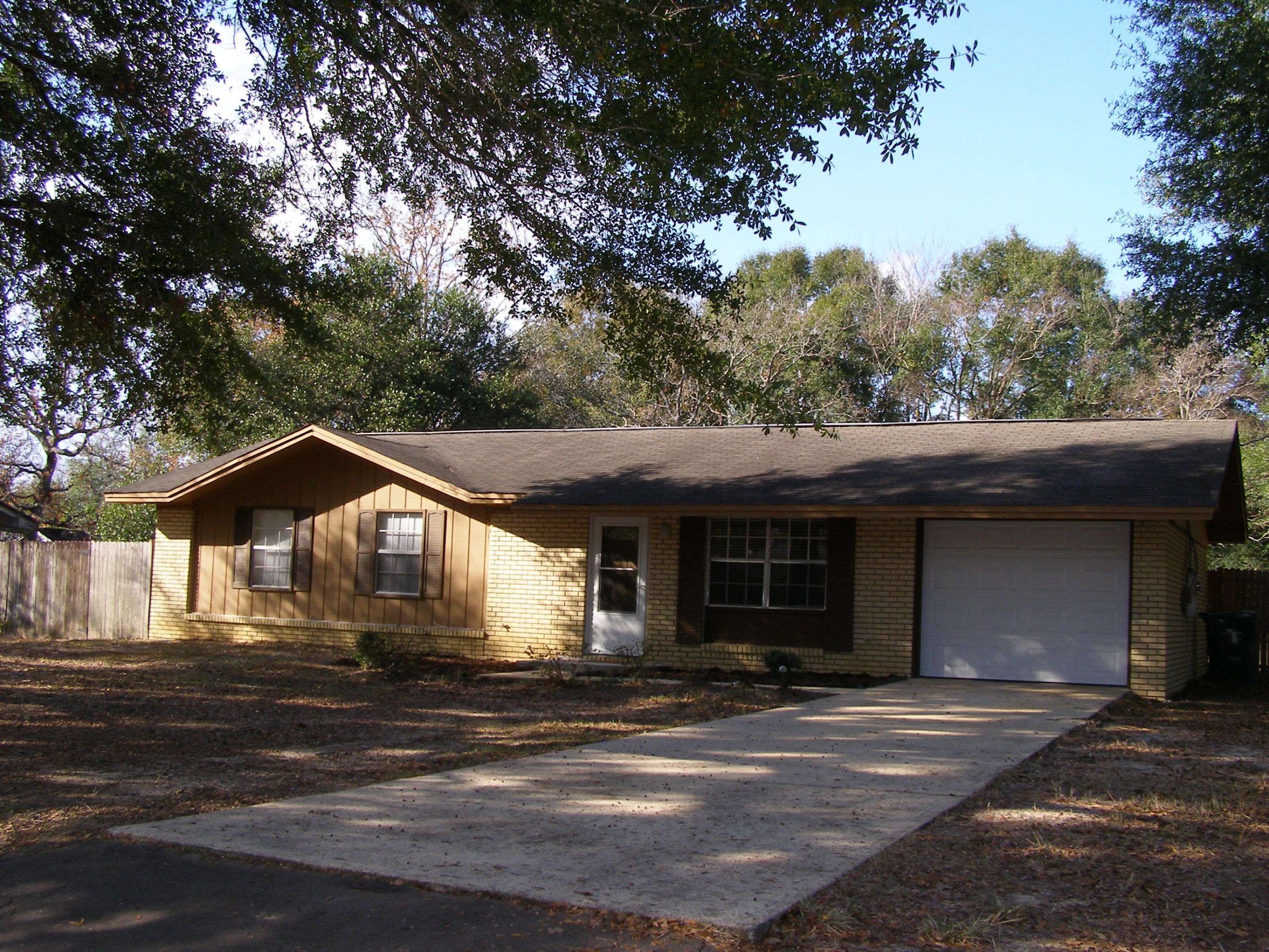 Crestview, FL 32539,1313 SUNSHINE Drive