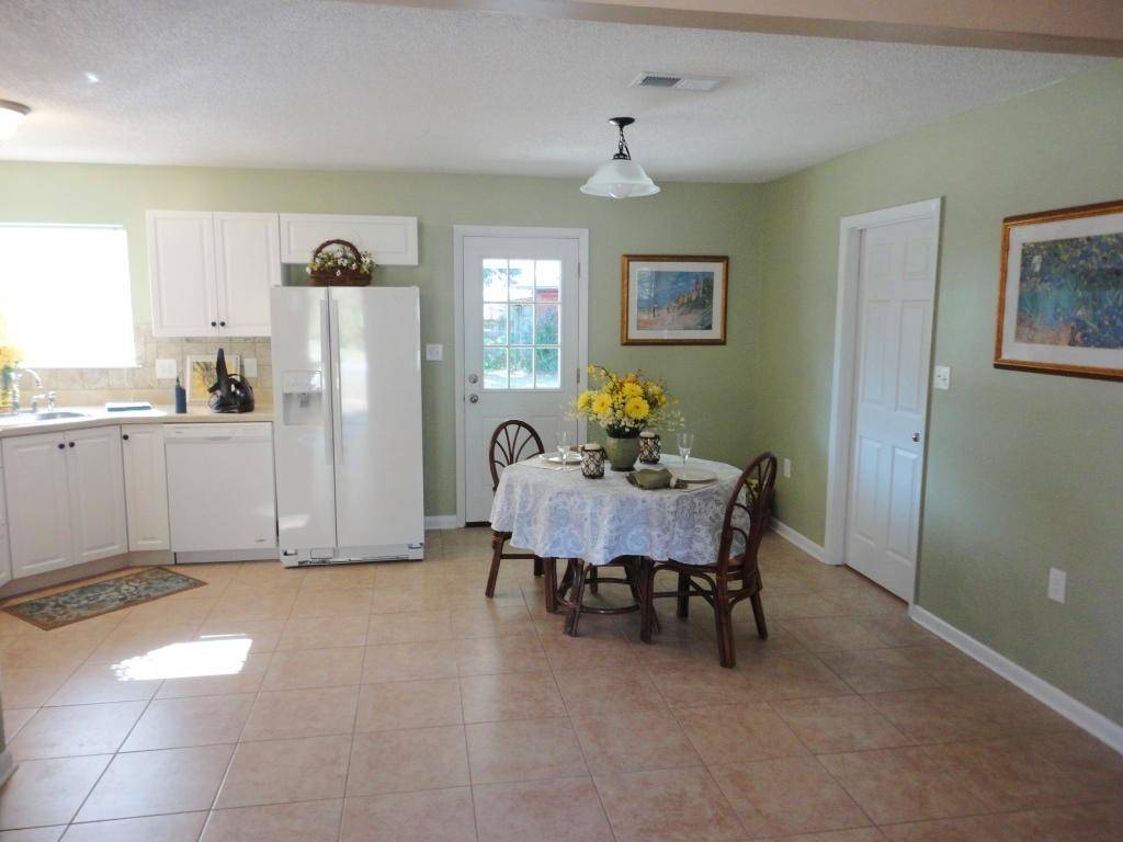 Mary Esther, FL 32569,58 MARY ESTHER Drive