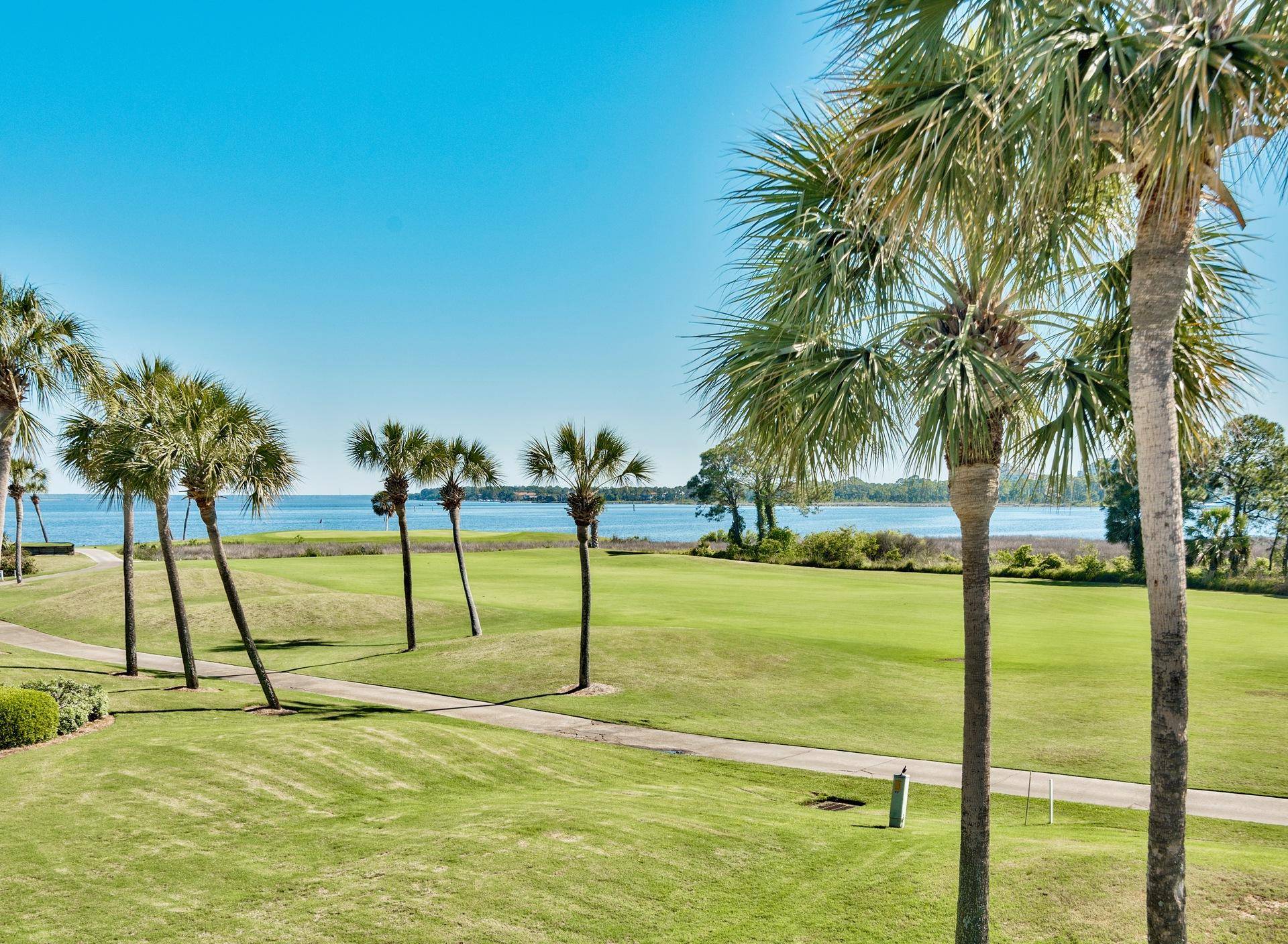 Miramar Beach, FL 32550,813 Harbour Point Drive  #813